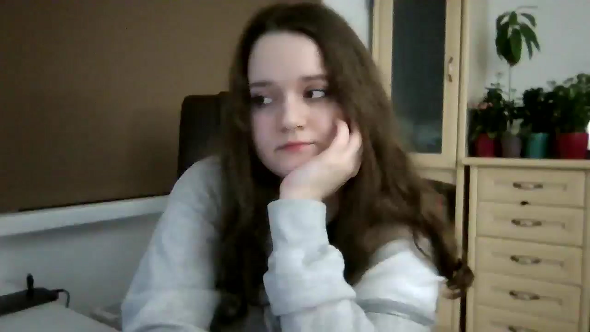 Gallery image thumbnail from KiraDelys's myfreecams stream on, 12/17/2025, 02:53 image 8 of 20