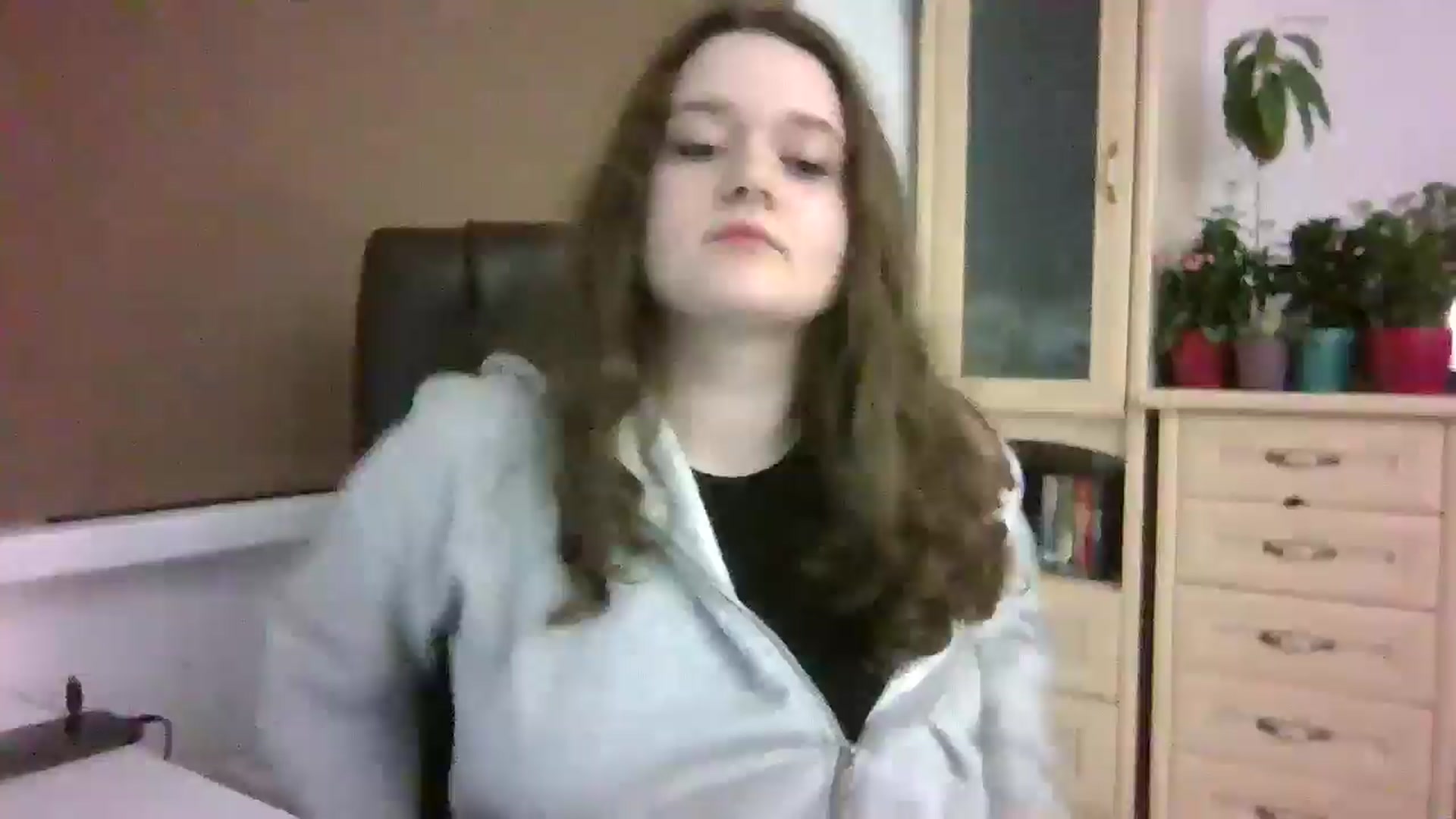 Gallery image thumbnail from KiraDelys's myfreecams stream on, 12/17/2025, 02:53 image 3 of 20