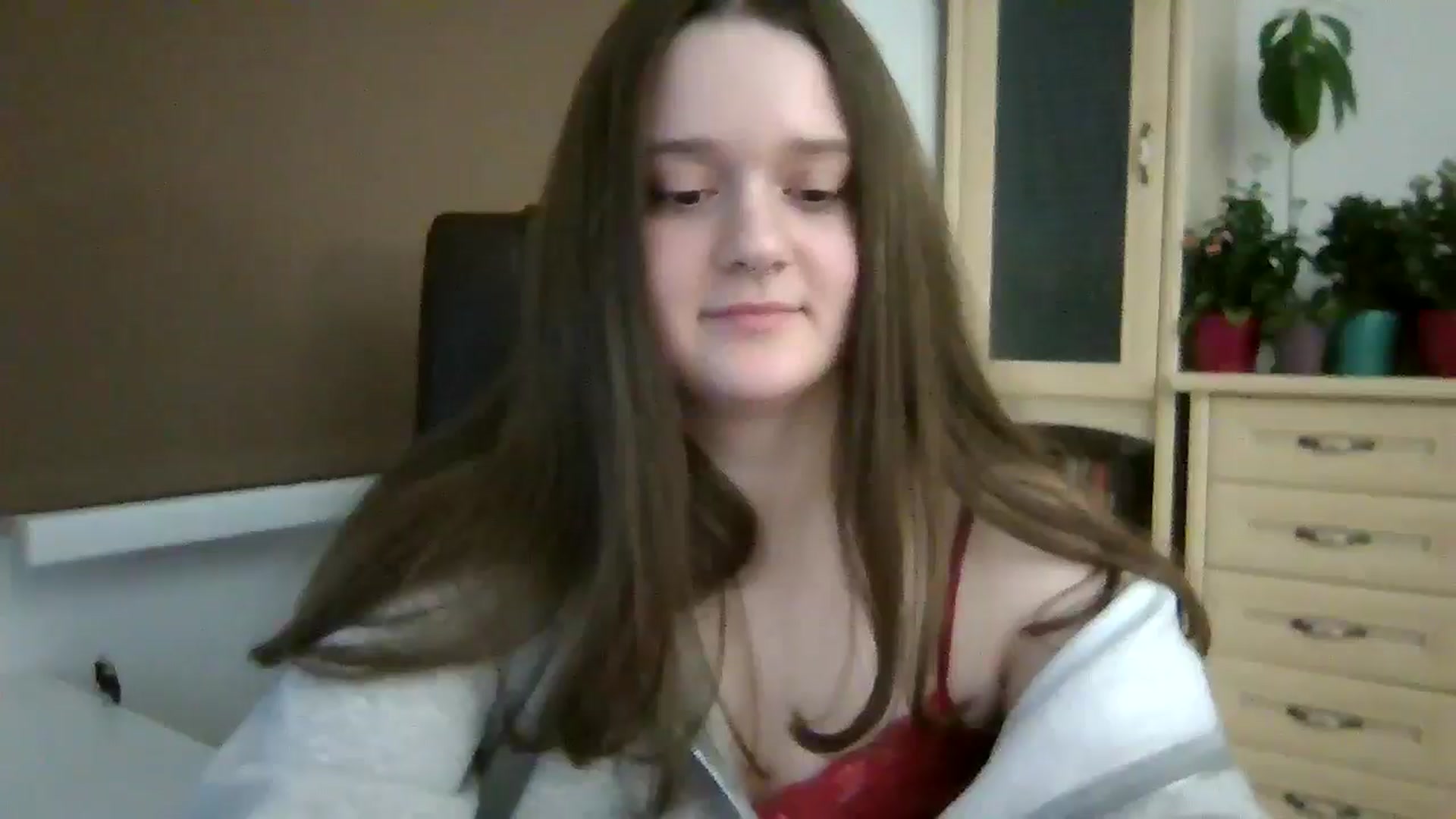 Gallery image thumbnail from KiraDelys's myfreecams stream on, 12/21/2025, 02:22 image 14 of 20