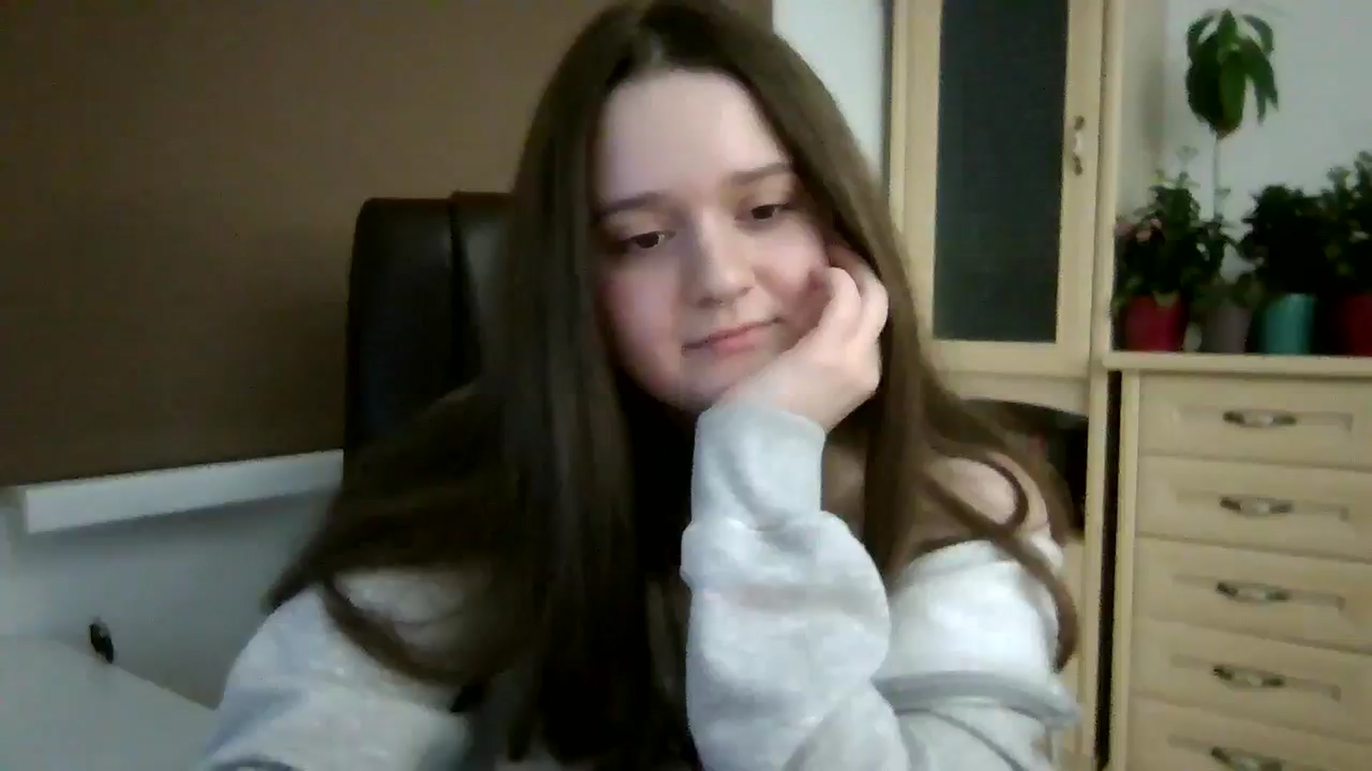 Gallery image thumbnail from KiraDelys's myfreecams stream on, 12/21/2025, 02:22 image 20 of 20