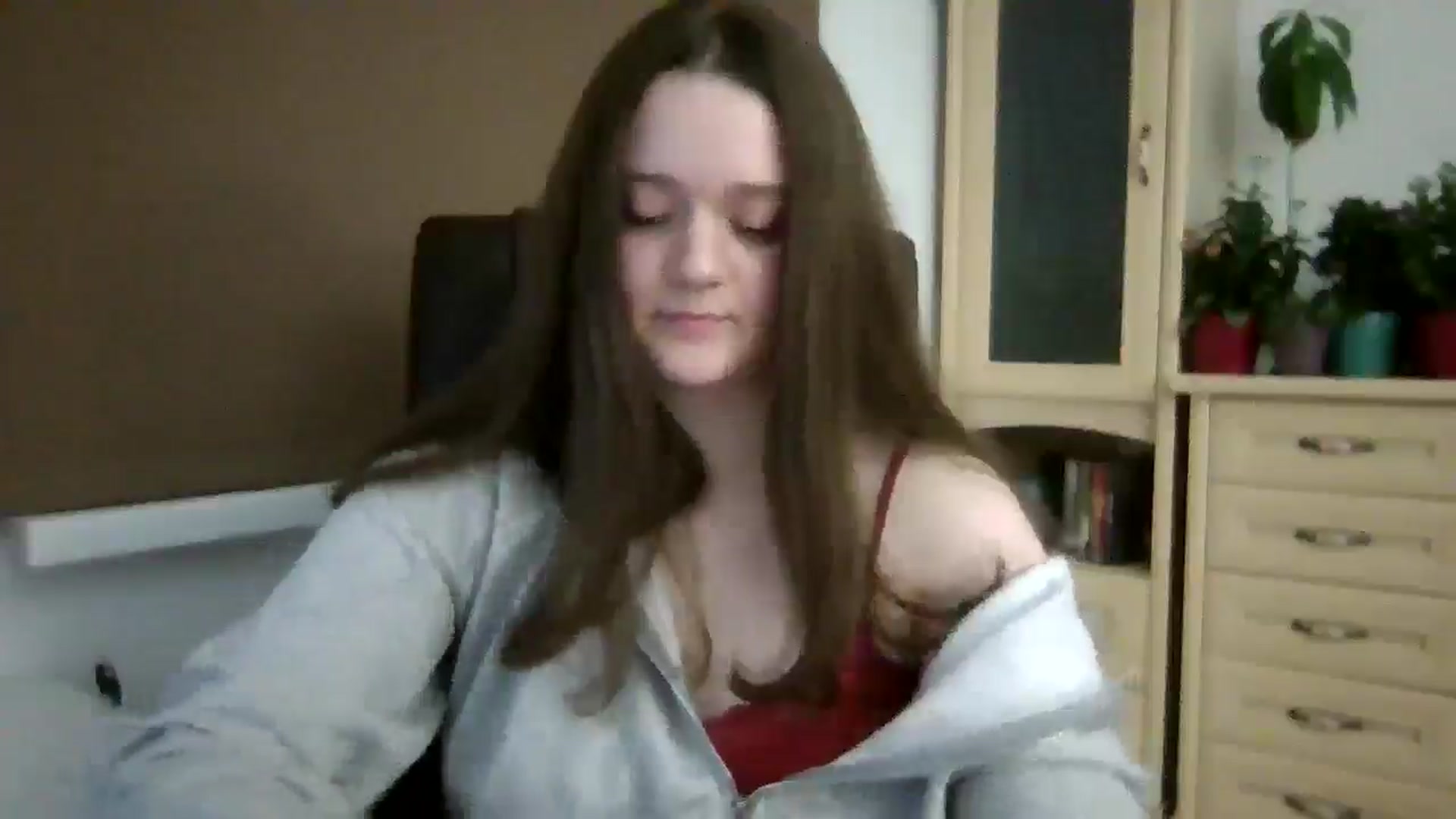 Gallery image thumbnail from KiraDelys's myfreecams stream on, 12/21/2025, 02:22 image 11 of 20