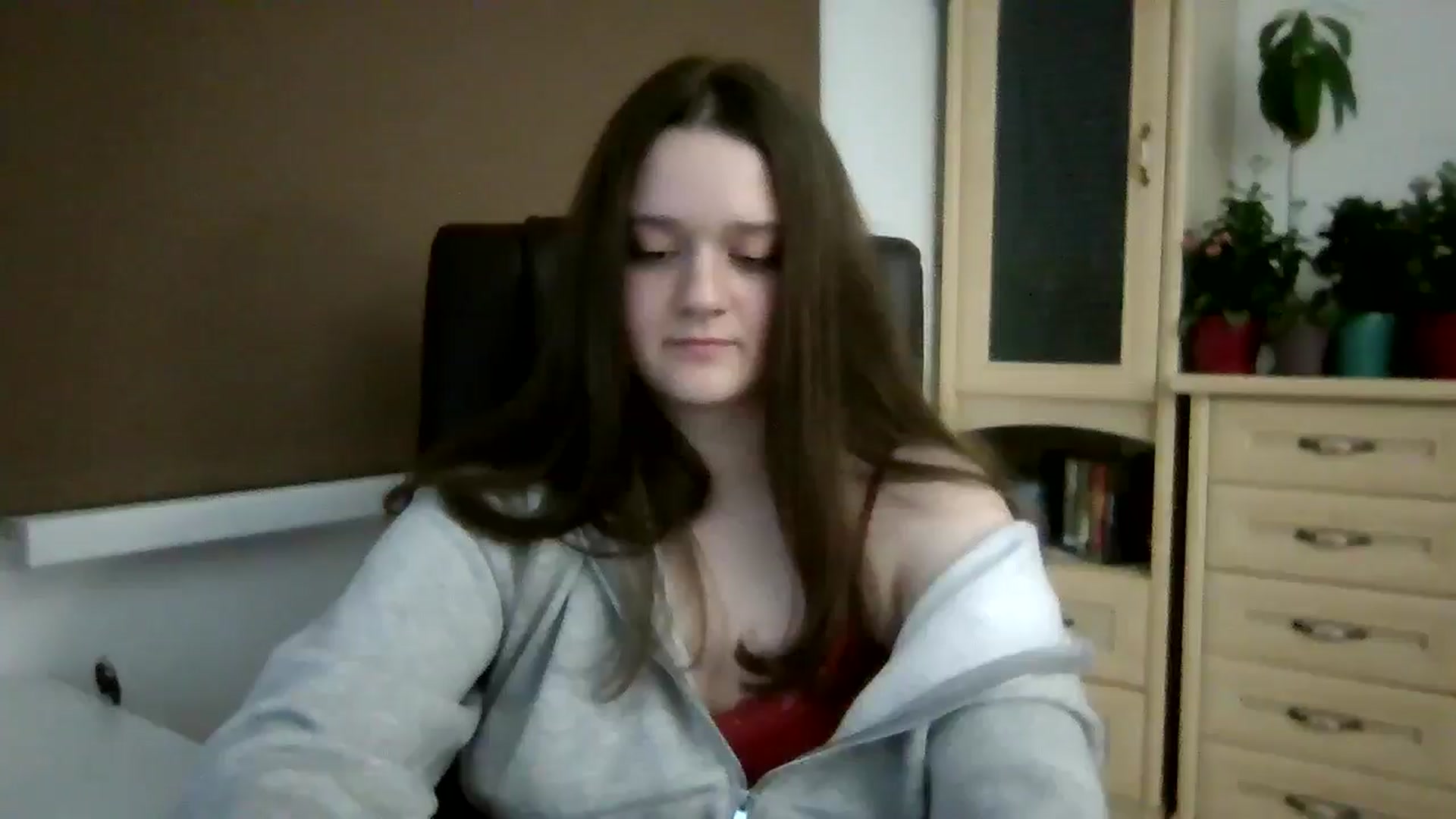Gallery image thumbnail from KiraDelys's myfreecams stream on, 12/21/2025, 02:22 image 4 of 20