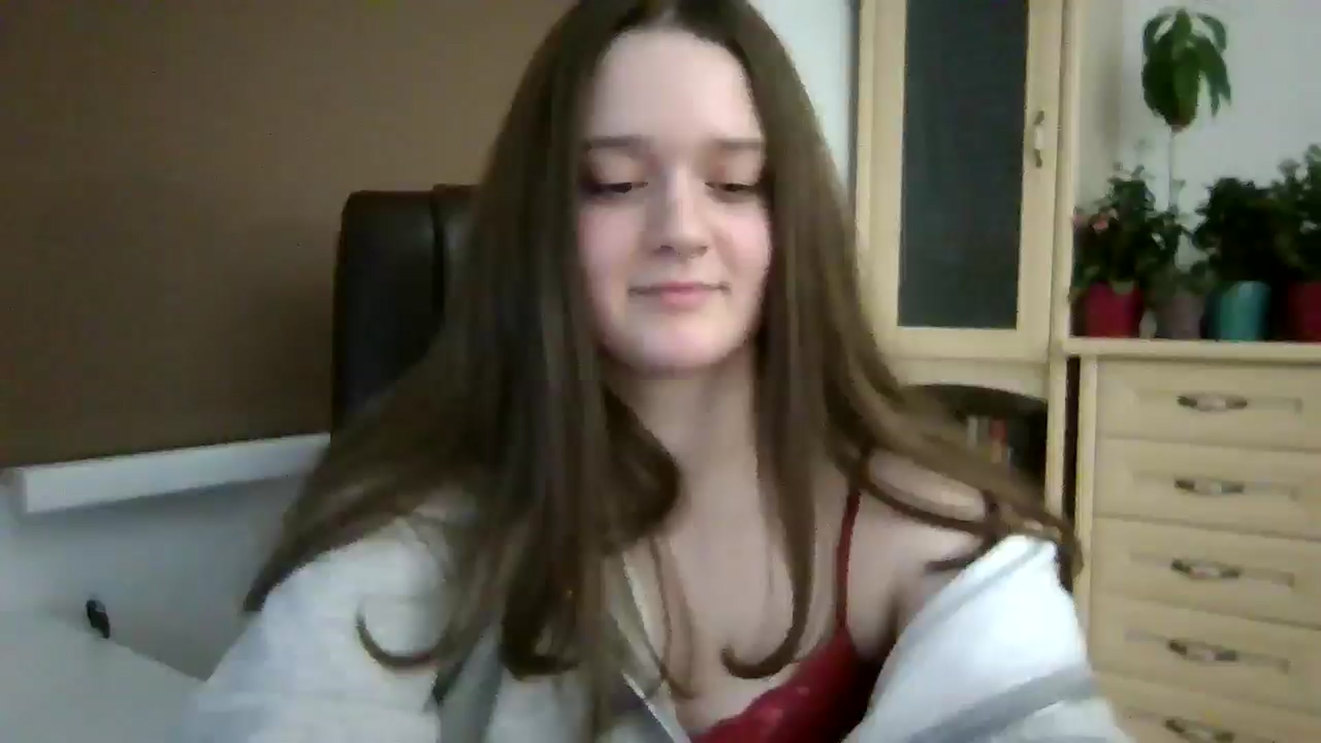 Gallery image thumbnail from KiraDelys's myfreecams stream on, 12/21/2025, 02:22 image 17 of 20