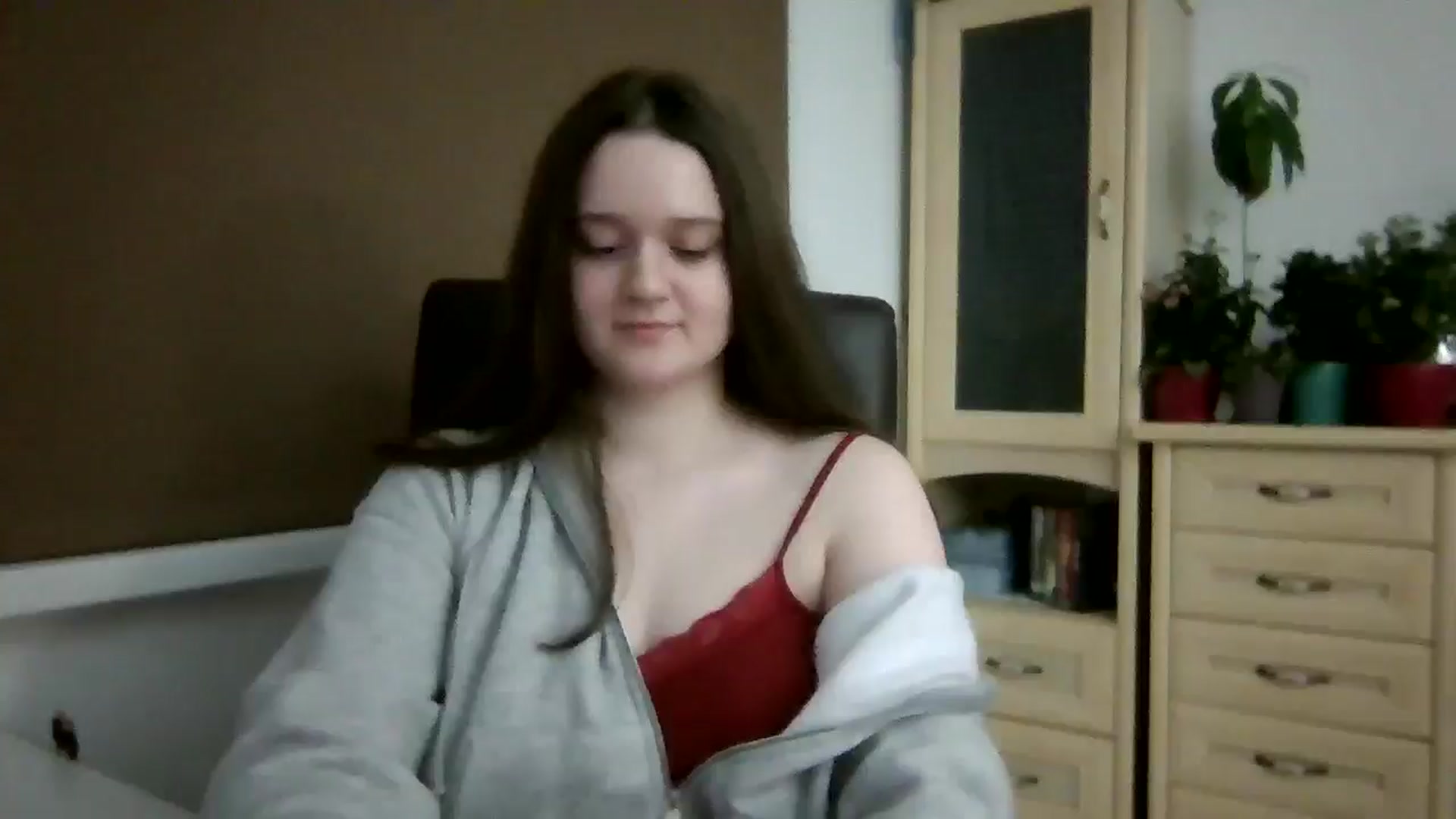 Gallery image thumbnail from KiraDelys's myfreecams stream on, 12/21/2025, 05:18 image 9 of 20