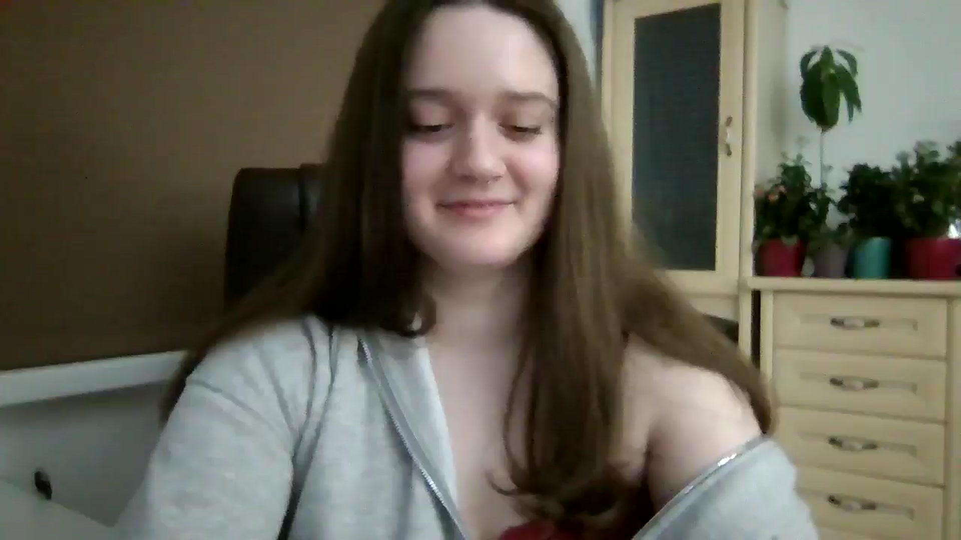 Gallery image thumbnail from KiraDelys's myfreecams stream on, 12/21/2025, 05:18 image 2 of 20