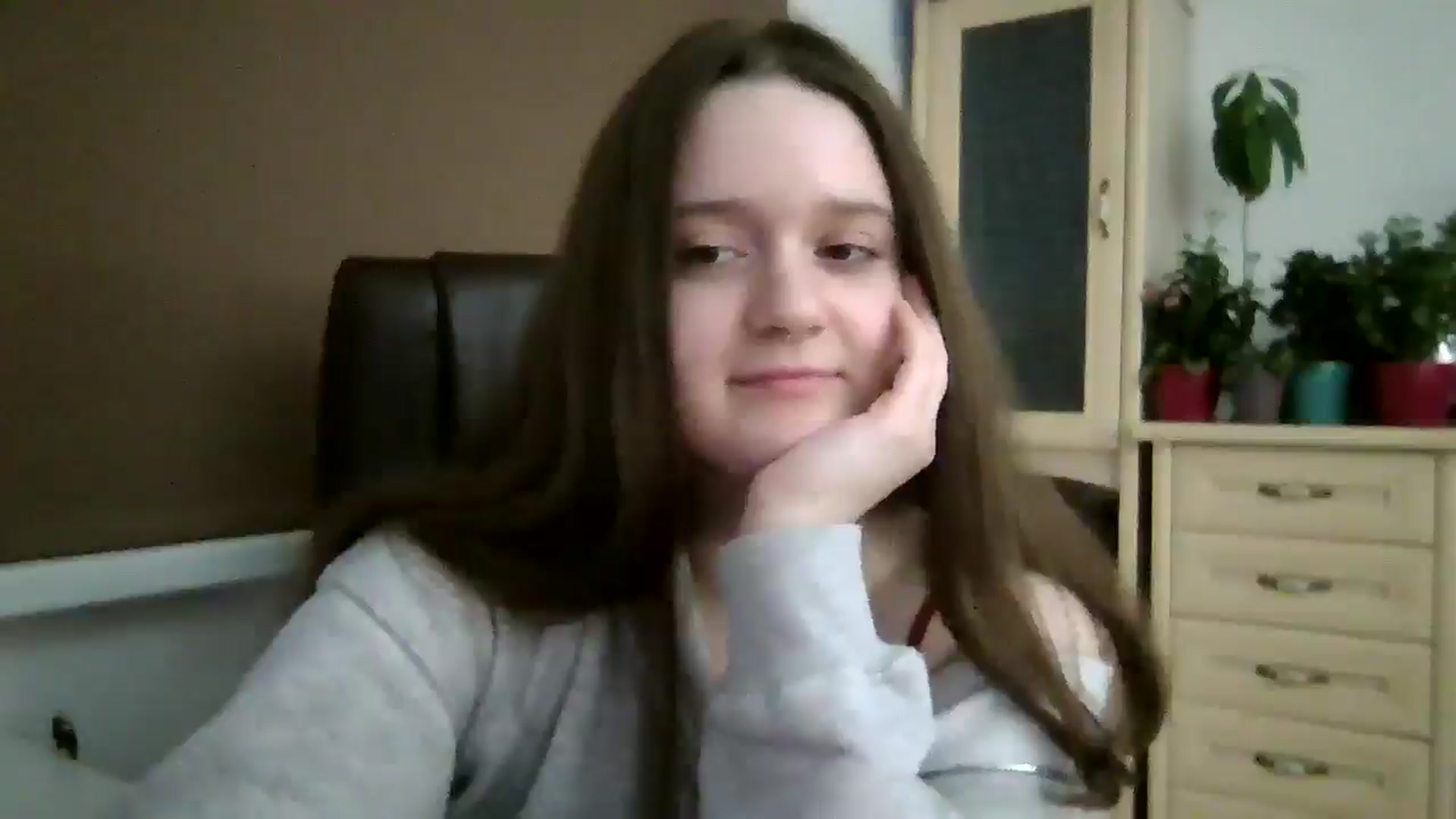 Gallery image thumbnail from KiraDelys's myfreecams stream on, 12/21/2025, 05:18 image 7 of 20