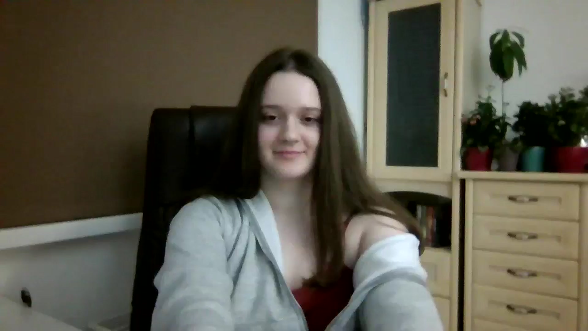 Gallery image thumbnail from KiraDelys's myfreecams stream on, 12/21/2025, 05:18 image 15 of 20