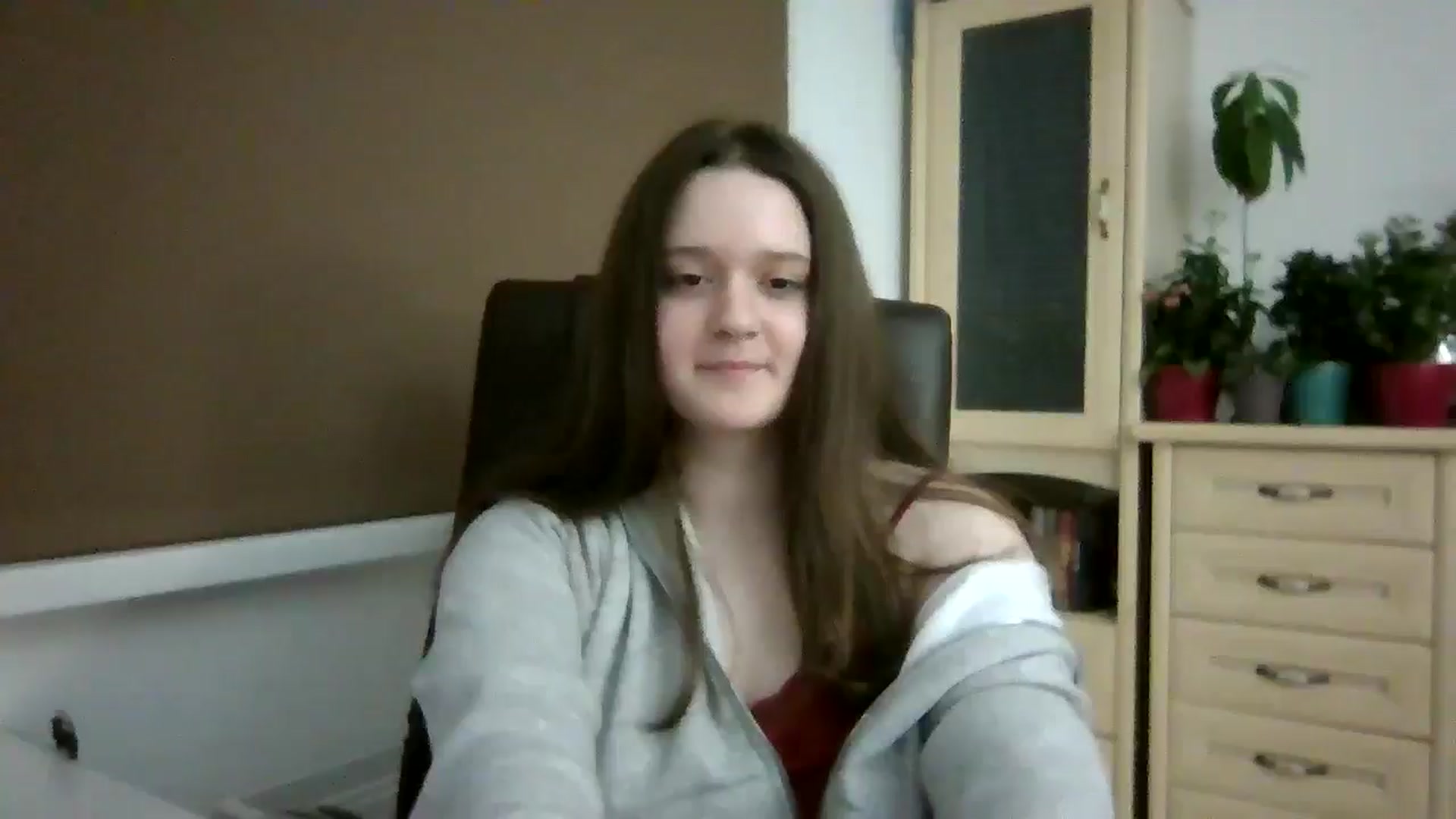 Gallery image thumbnail from KiraDelys's myfreecams stream on, 12/21/2025, 05:18 image 6 of 20