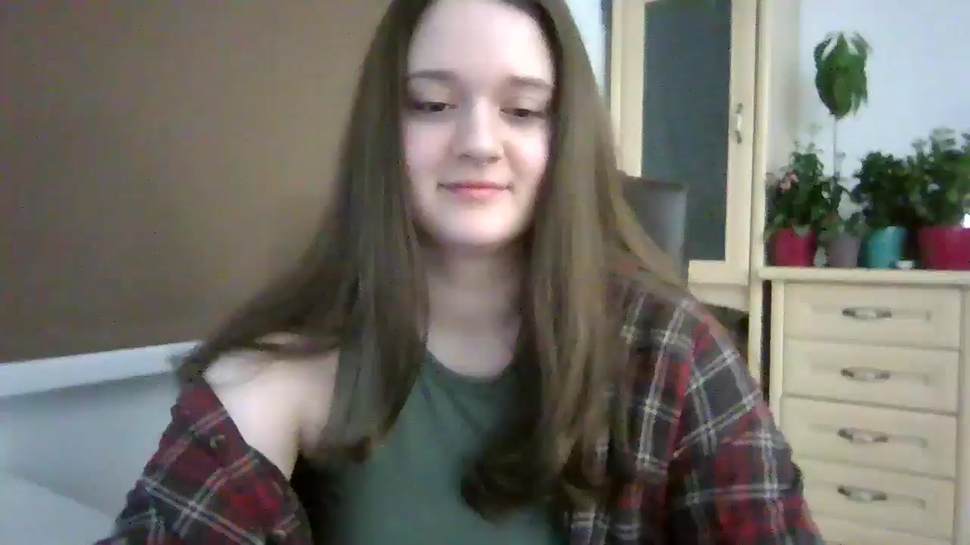Gallery image thumbnail from KiraDelys's myfreecams stream on, 12/22/2025, 03:46 image 4 of 20
