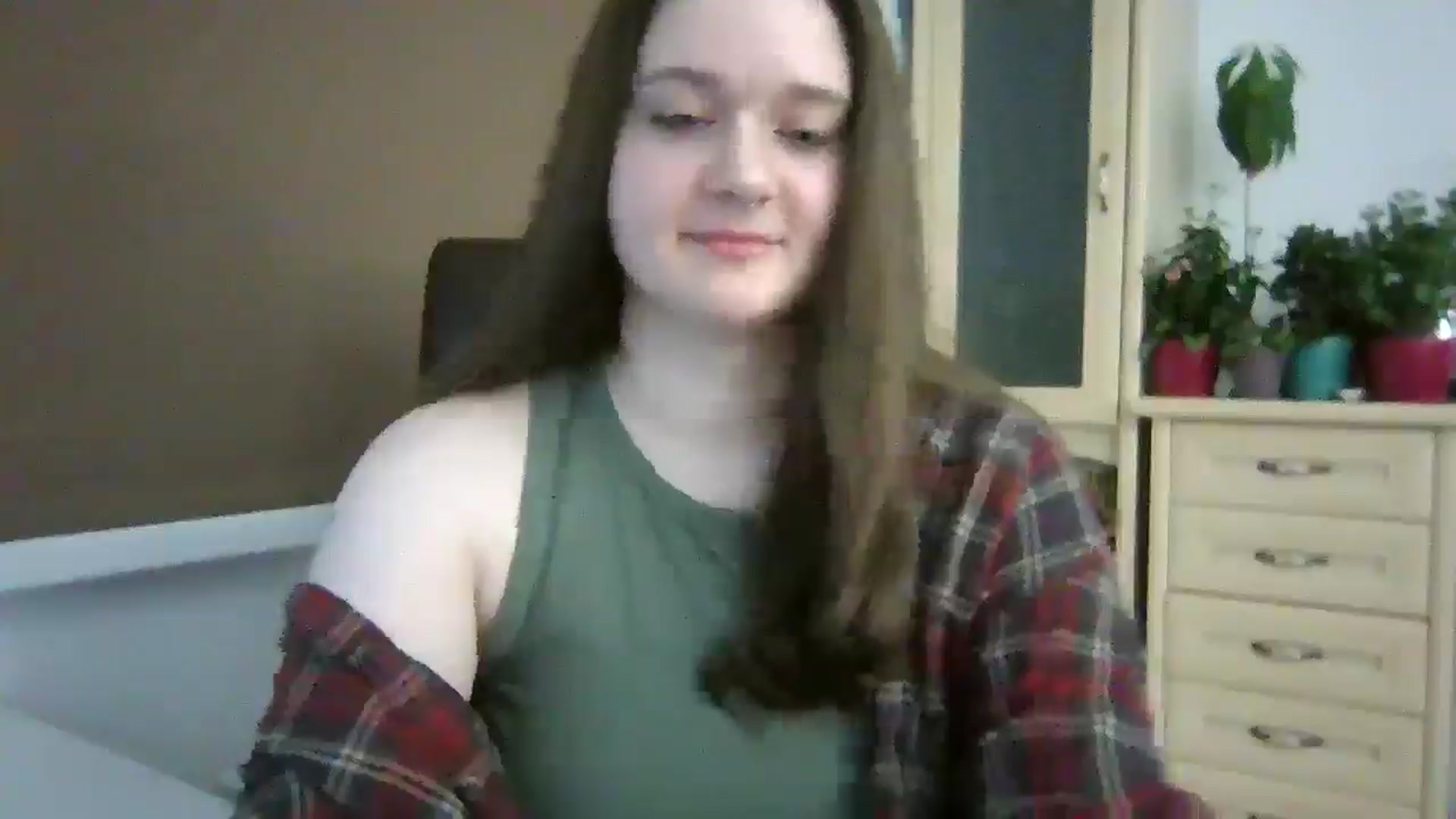 Gallery image thumbnail from KiraDelys's myfreecams stream on, 12/22/2025, 03:46 image 6 of 20