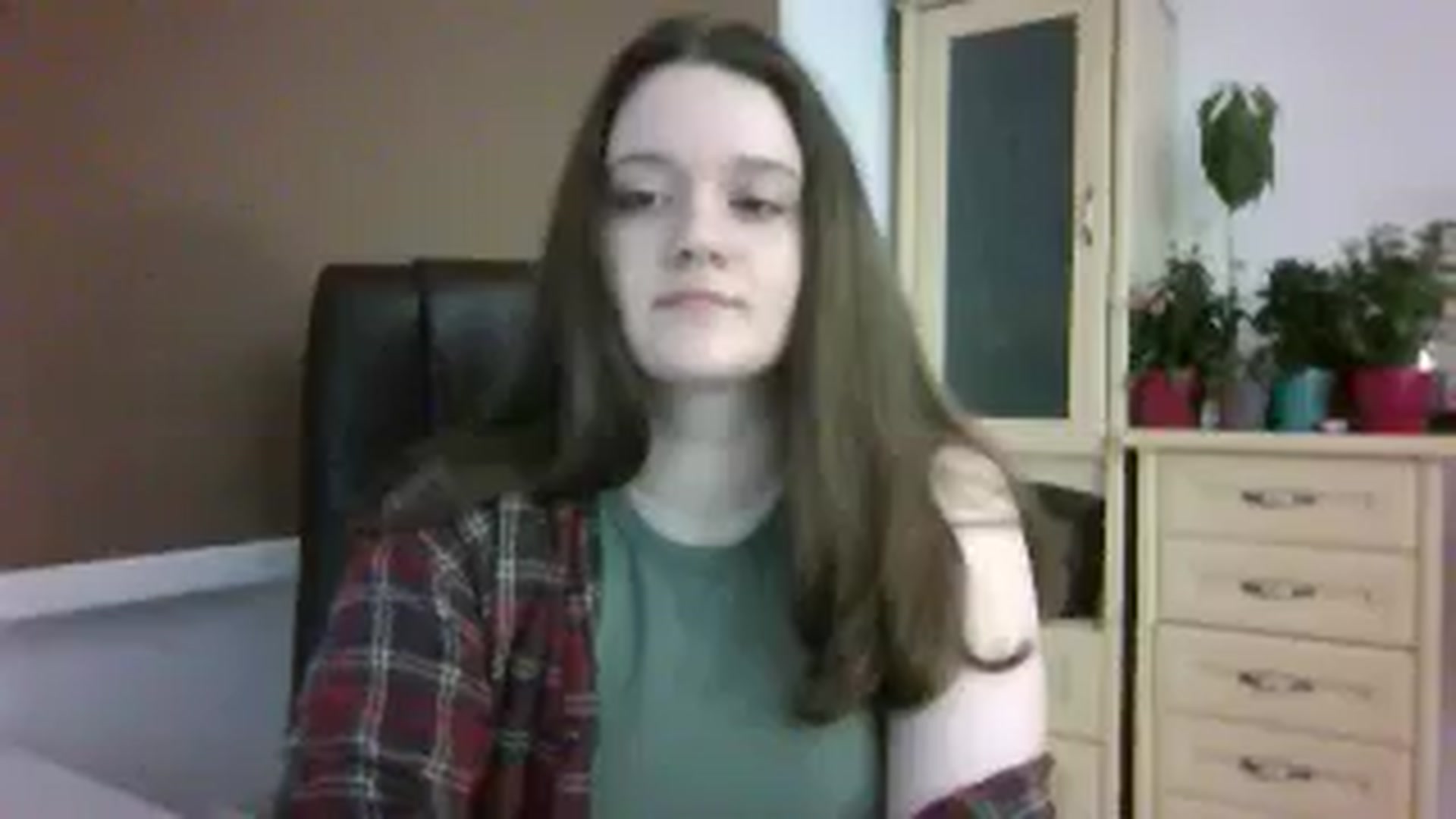 Gallery image thumbnail from KiraDelys's myfreecams stream on, 12/22/2025, 04:52 image 18 of 20