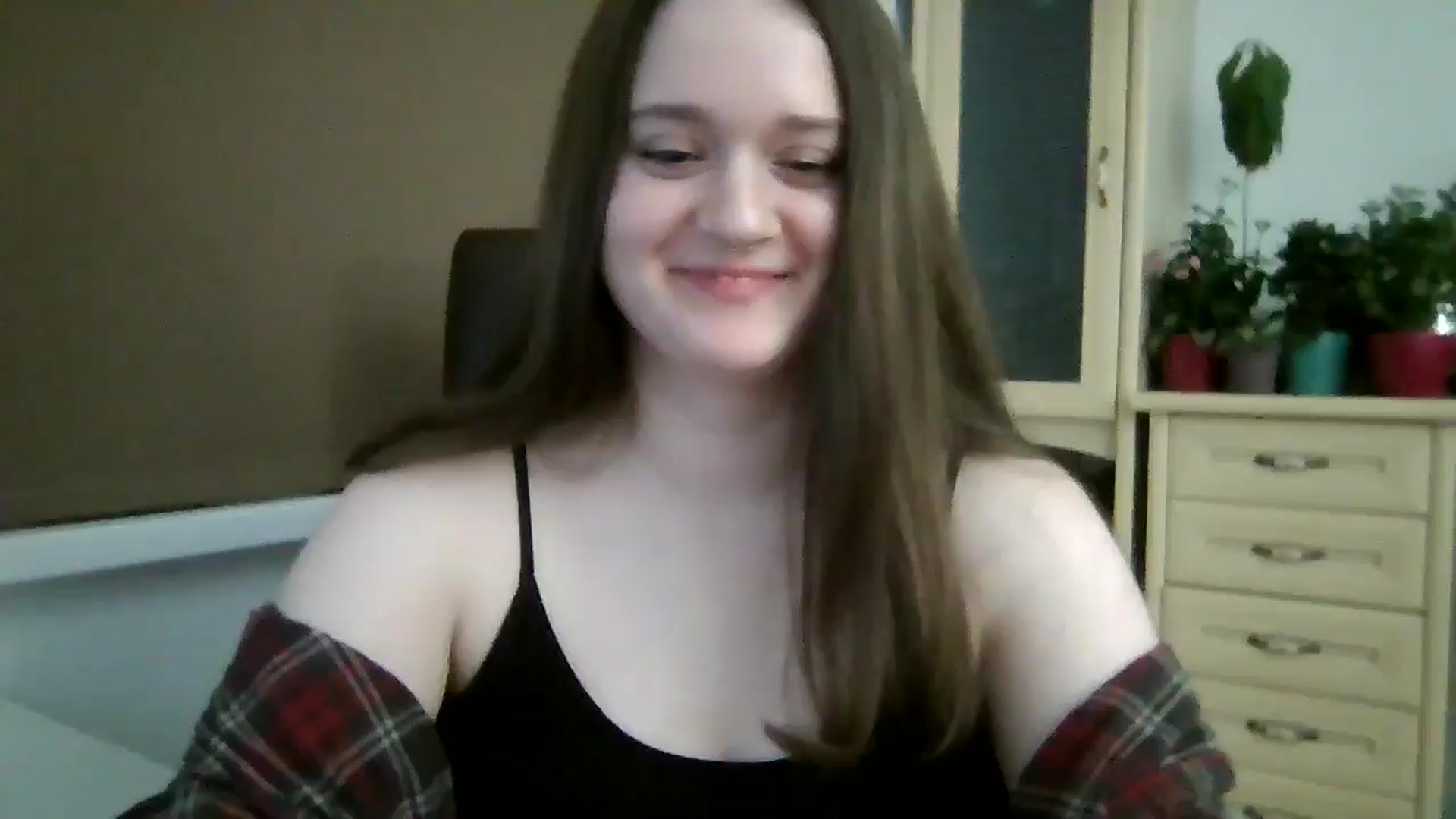 Gallery image thumbnail from KiraDelys's myfreecams stream on, 12/24/2025, 05:02 image 19 of 20