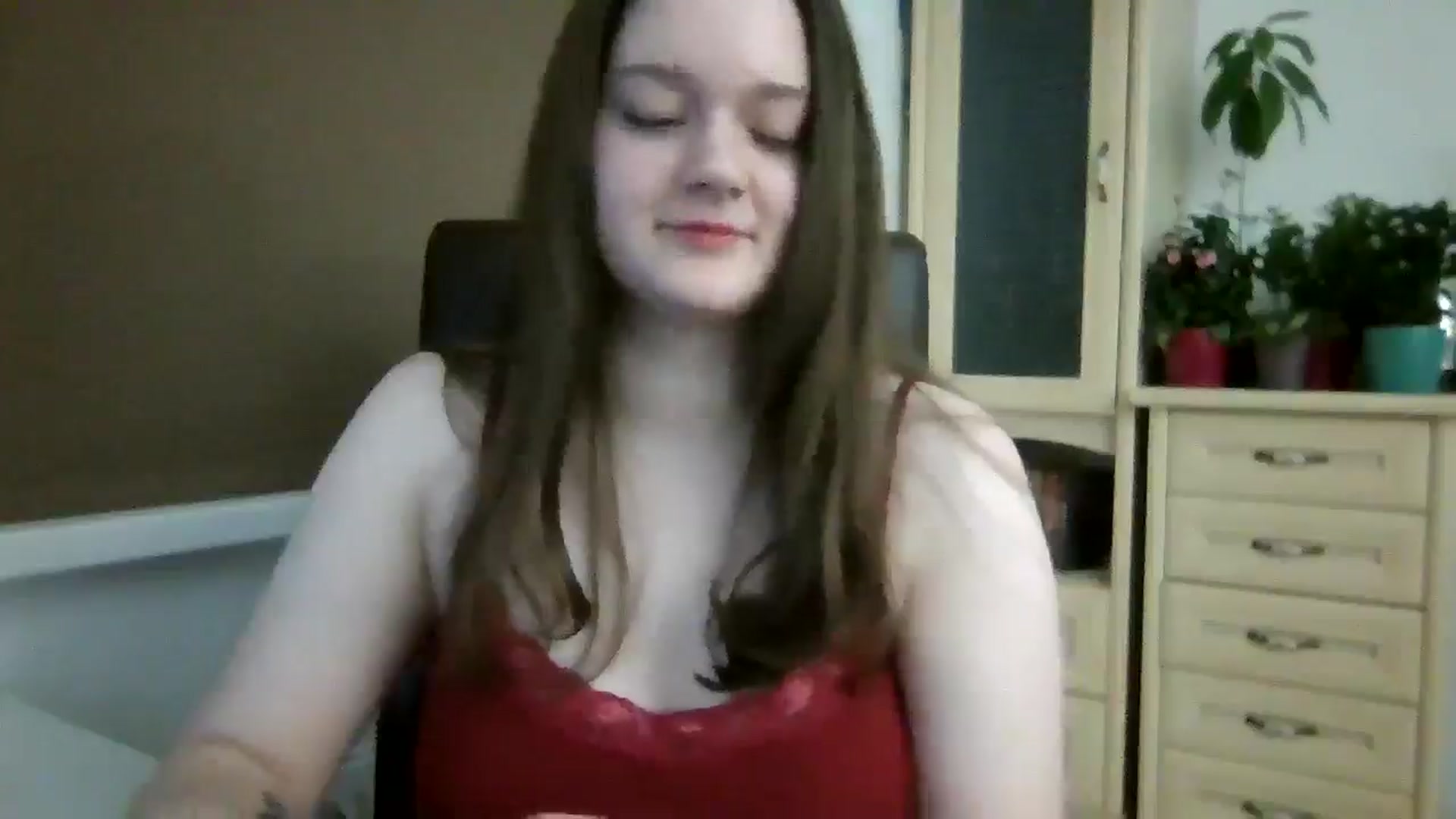 Gallery image thumbnail from KiraDelys's myfreecams stream on, 12/26/2025, 05:22 image 6 of 20