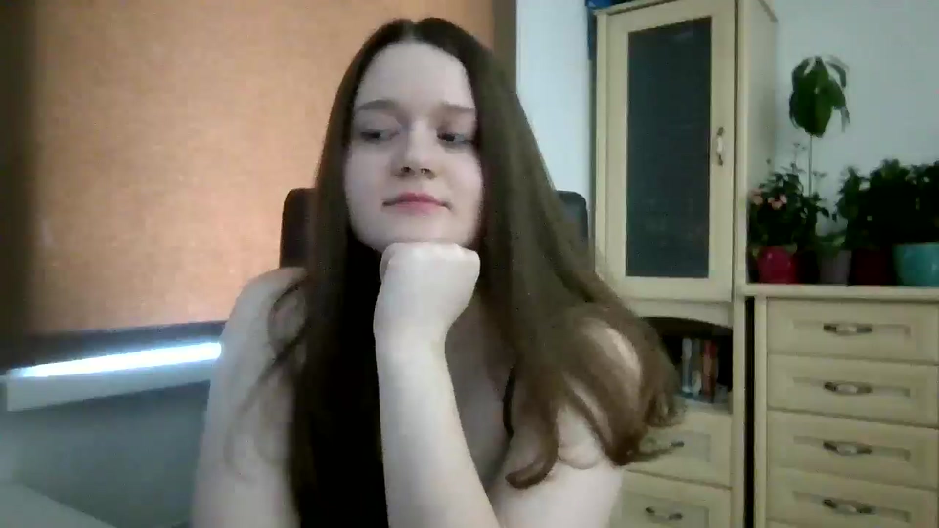 Gallery image thumbnail from KiraDelys's myfreecams stream on, 12/29/2025, 07:32 image 10 of 20