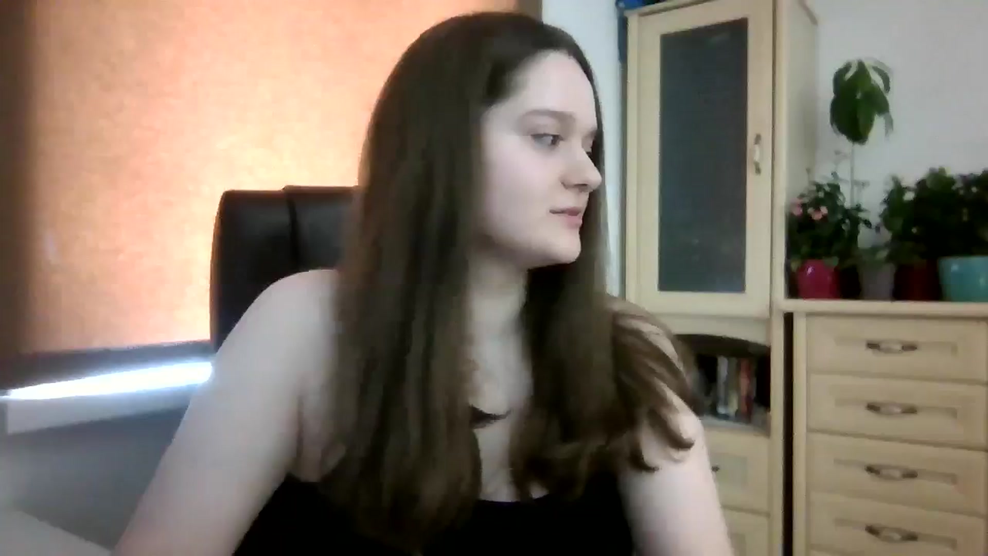 Gallery image thumbnail from KiraDelys's myfreecams stream on, 12/29/2025, 07:32 image 18 of 20