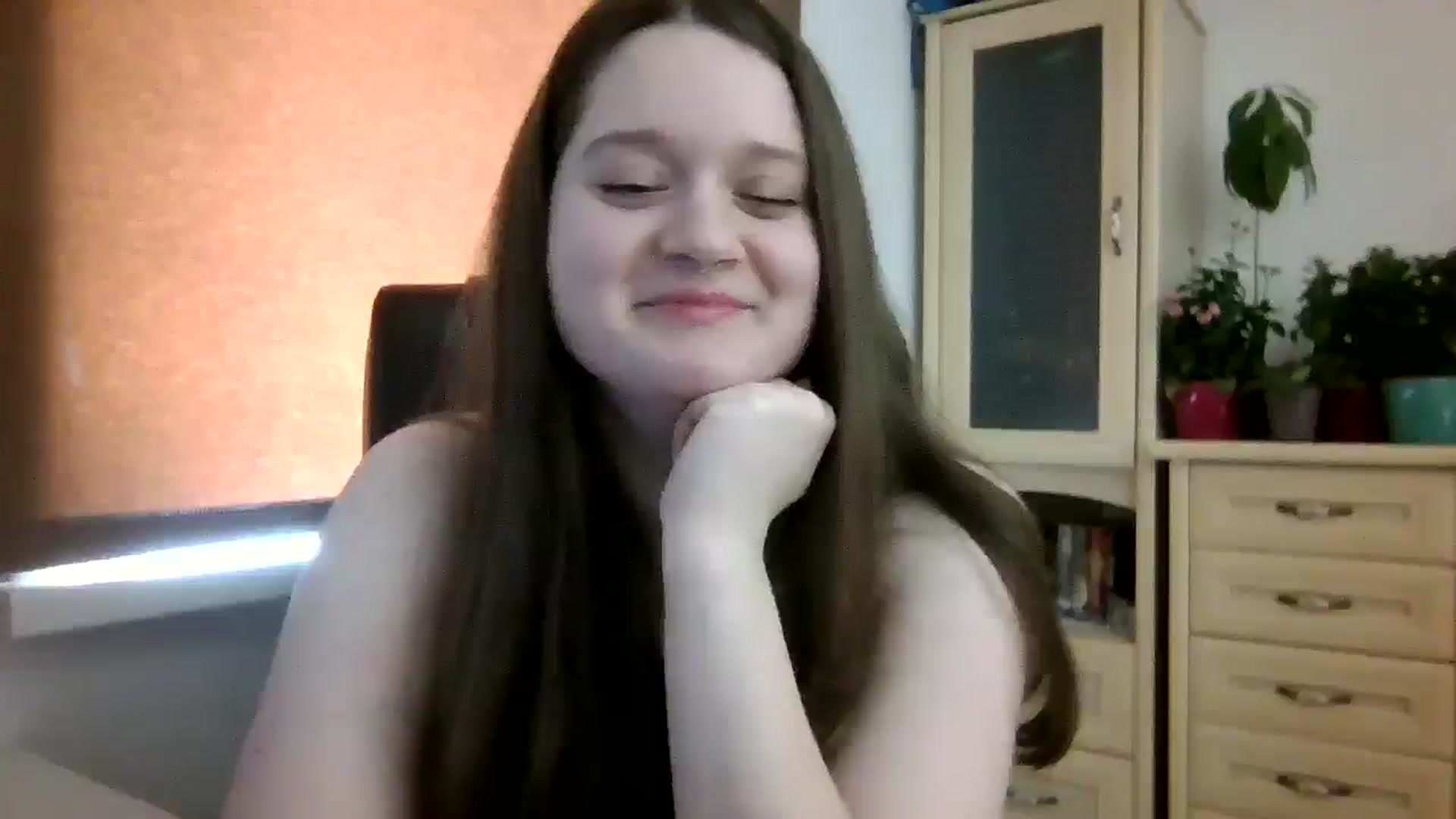 Gallery image thumbnail from KiraDelys's myfreecams stream on, 12/29/2025, 07:32 image 16 of 20
