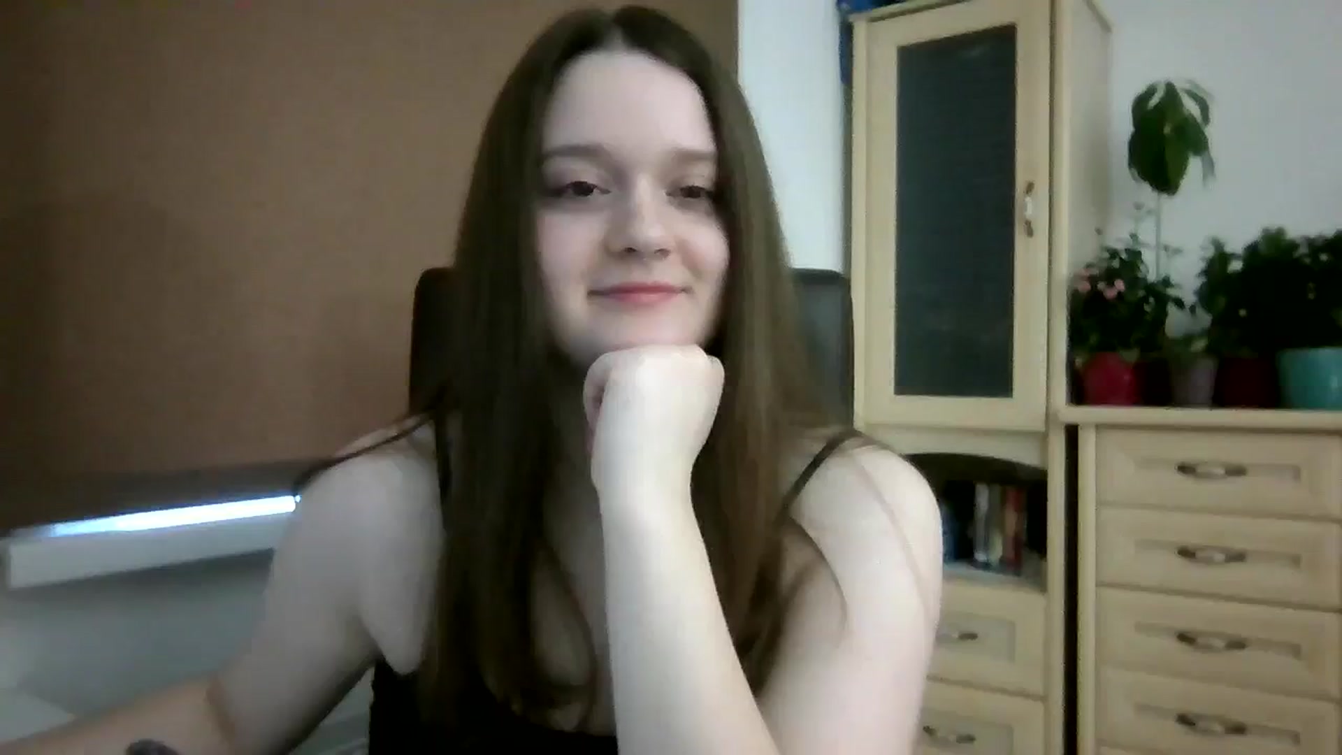 Gallery image thumbnail from KiraDelys's myfreecams stream on, 12/29/2025, 07:32 image 2 of 20
