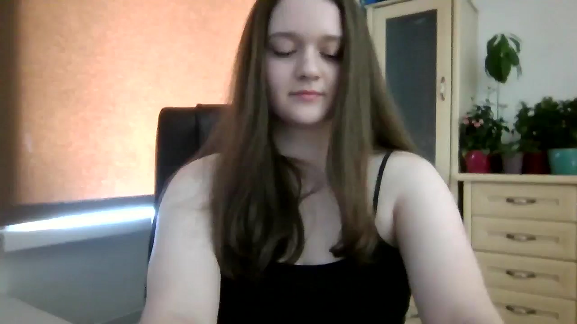 Gallery image thumbnail from KiraDelys's myfreecams stream on, 12/29/2025, 07:32 image 19 of 20
