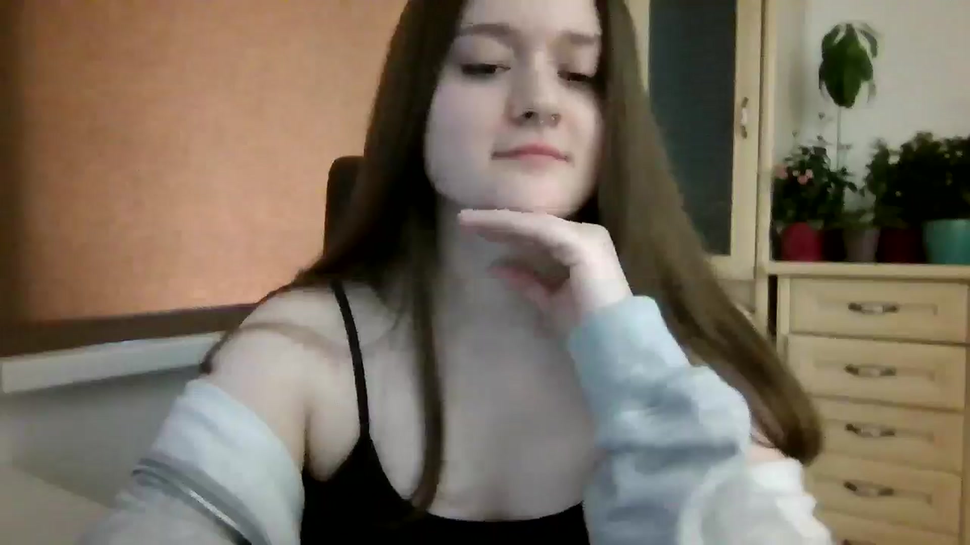Gallery image thumbnail from KiraDelys's myfreecams stream on, 12/30/2025, 07:04 image 12 of 20