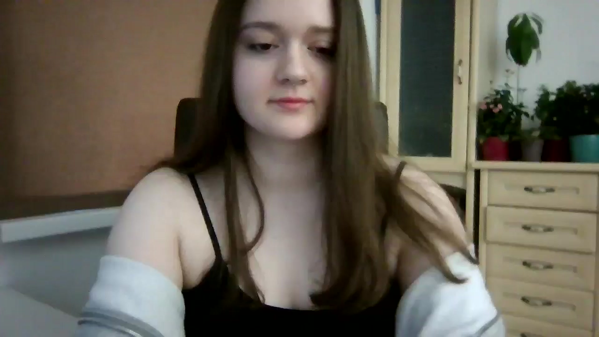 Gallery image thumbnail from KiraDelys's myfreecams stream on, 12/30/2025, 07:04 image 1 of 20
