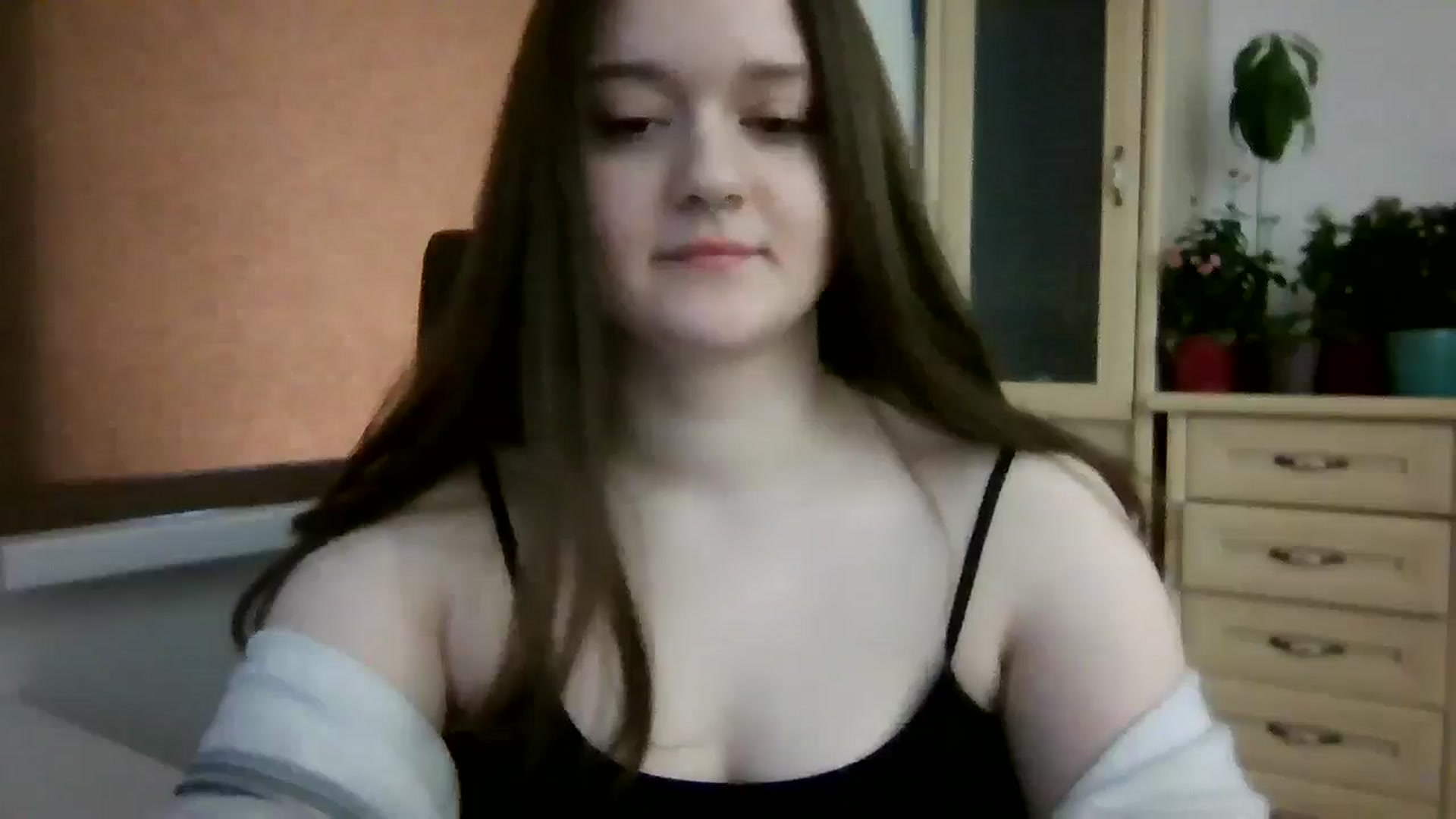 Gallery image thumbnail from KiraDelys's myfreecams stream on, 12/30/2025, 07:04 image 13 of 20