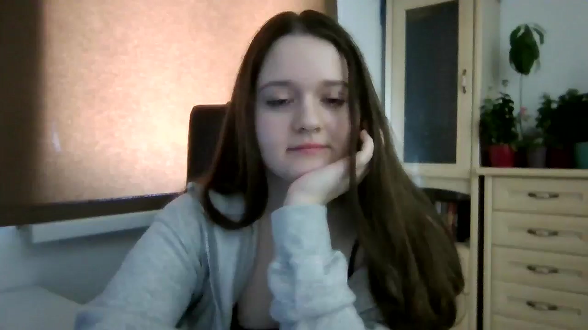 Gallery image thumbnail from KiraDelys's myfreecams stream on, 12/31/2025, 08:16 image 5 of 20