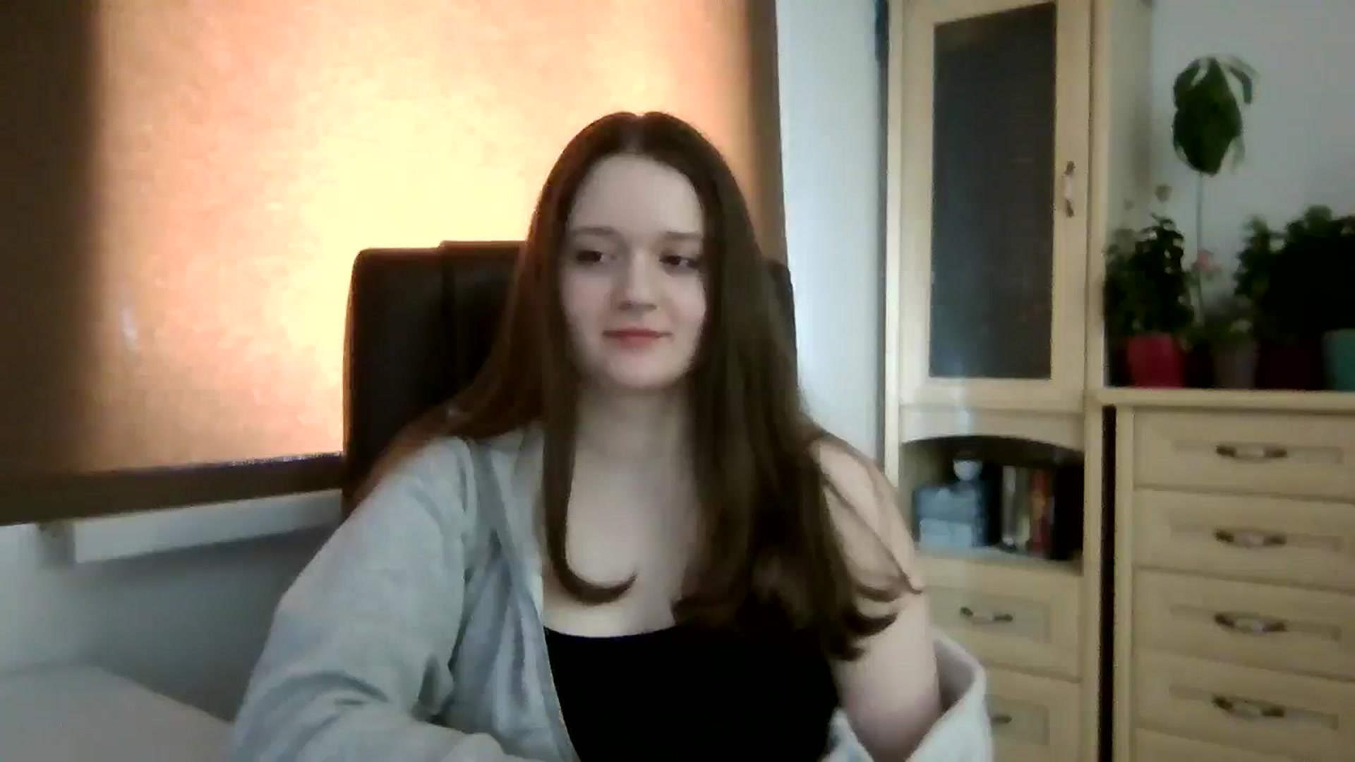 Gallery image thumbnail from KiraDelys's myfreecams stream on, 12/31/2025, 08:16 image 17 of 20