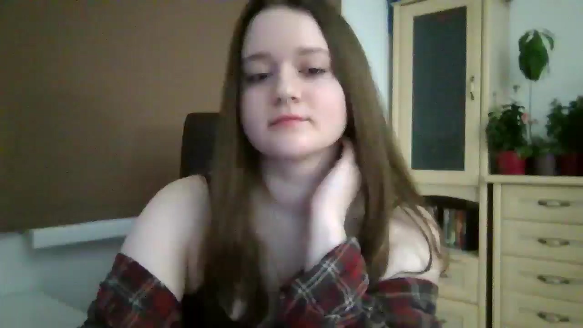Gallery image thumbnail from KiraDelys's myfreecams stream on, 01/02/2026, 05:33 image 15 of 20
