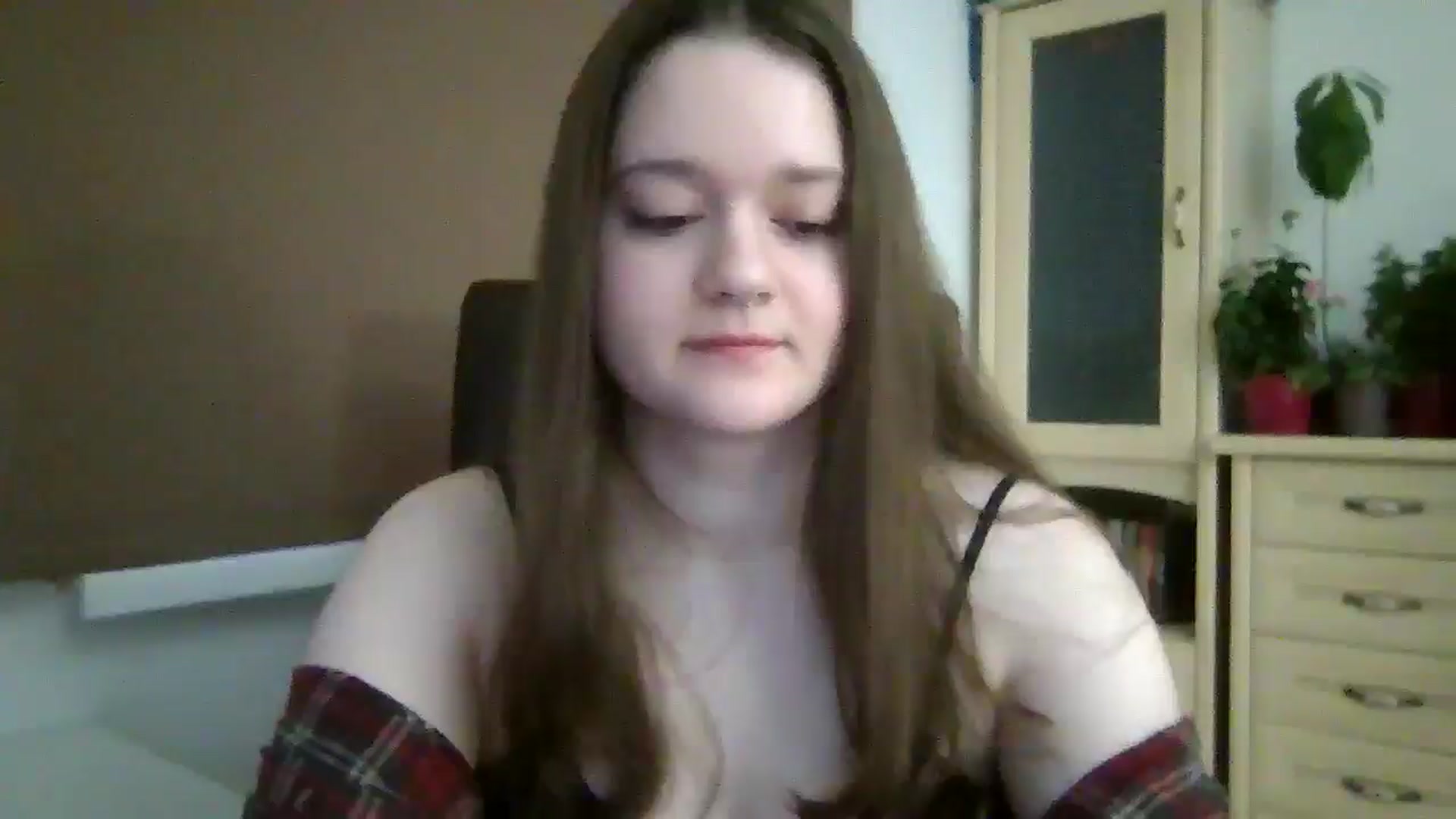 Gallery image thumbnail from KiraDelys's myfreecams stream on, 01/02/2026, 05:33 image 13 of 20