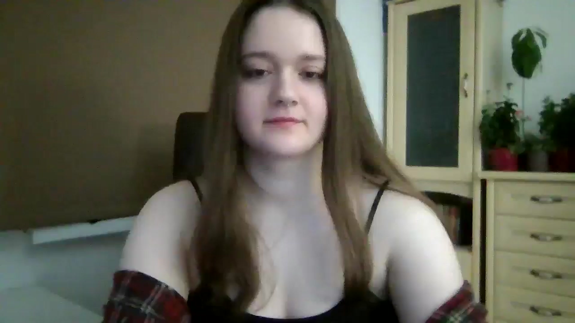 Gallery image thumbnail from KiraDelys's myfreecams stream on, 01/02/2026, 05:33 image 4 of 20