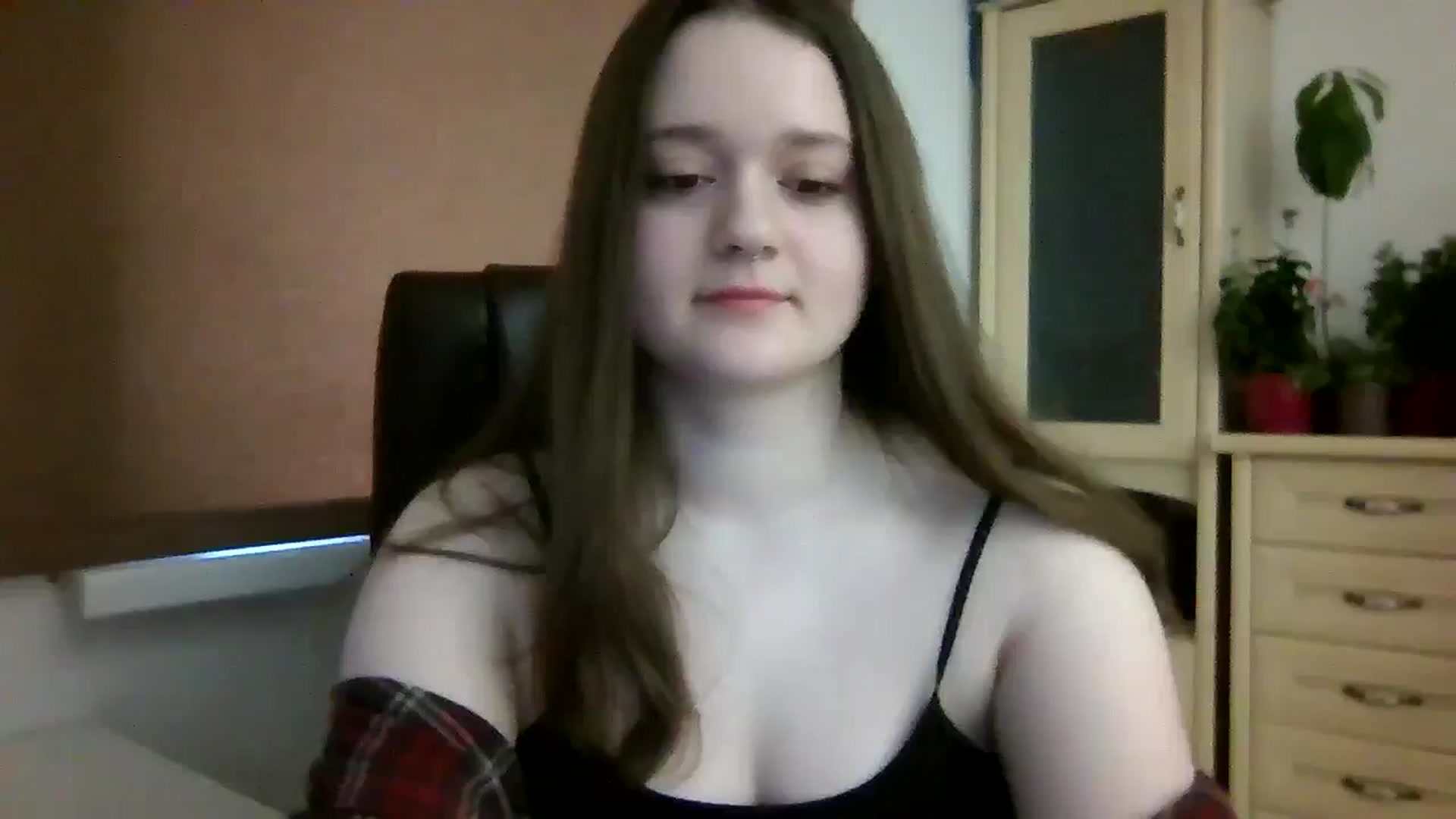 Gallery image thumbnail from KiraDelys's myfreecams stream on, 01/02/2026, 06:09 image 18 of 20