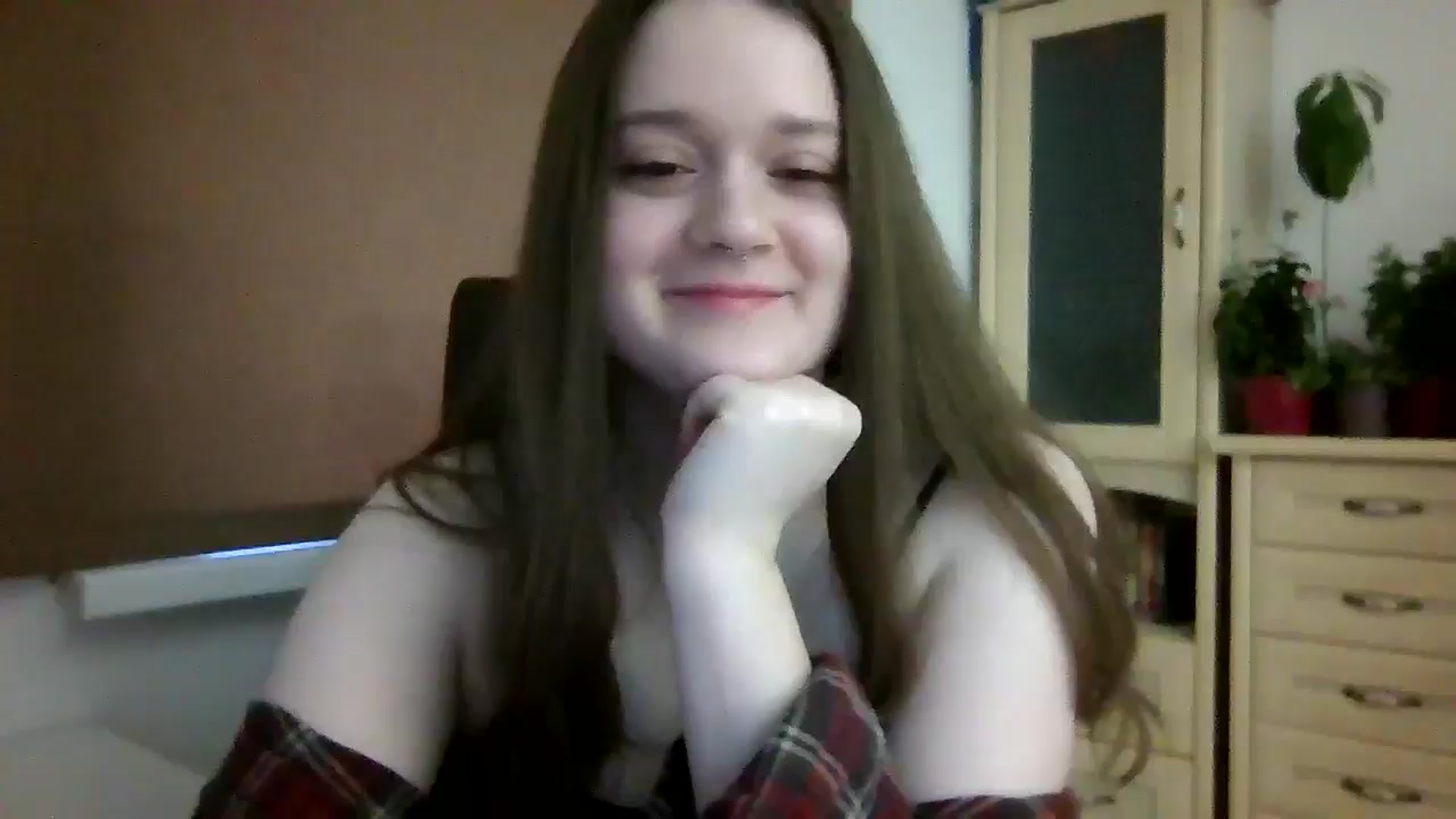 Gallery image thumbnail from KiraDelys's myfreecams stream on, 01/02/2026, 06:09 image 1 of 20