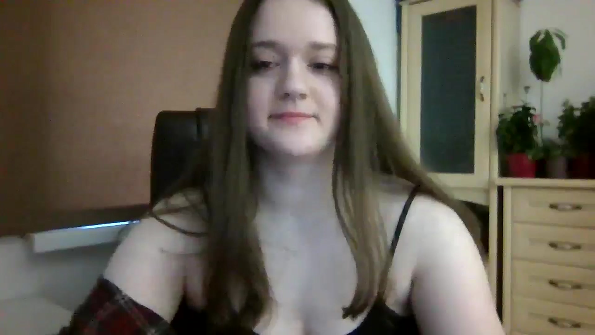 Gallery image thumbnail from KiraDelys's myfreecams stream on, 01/02/2026, 06:09 image 12 of 20