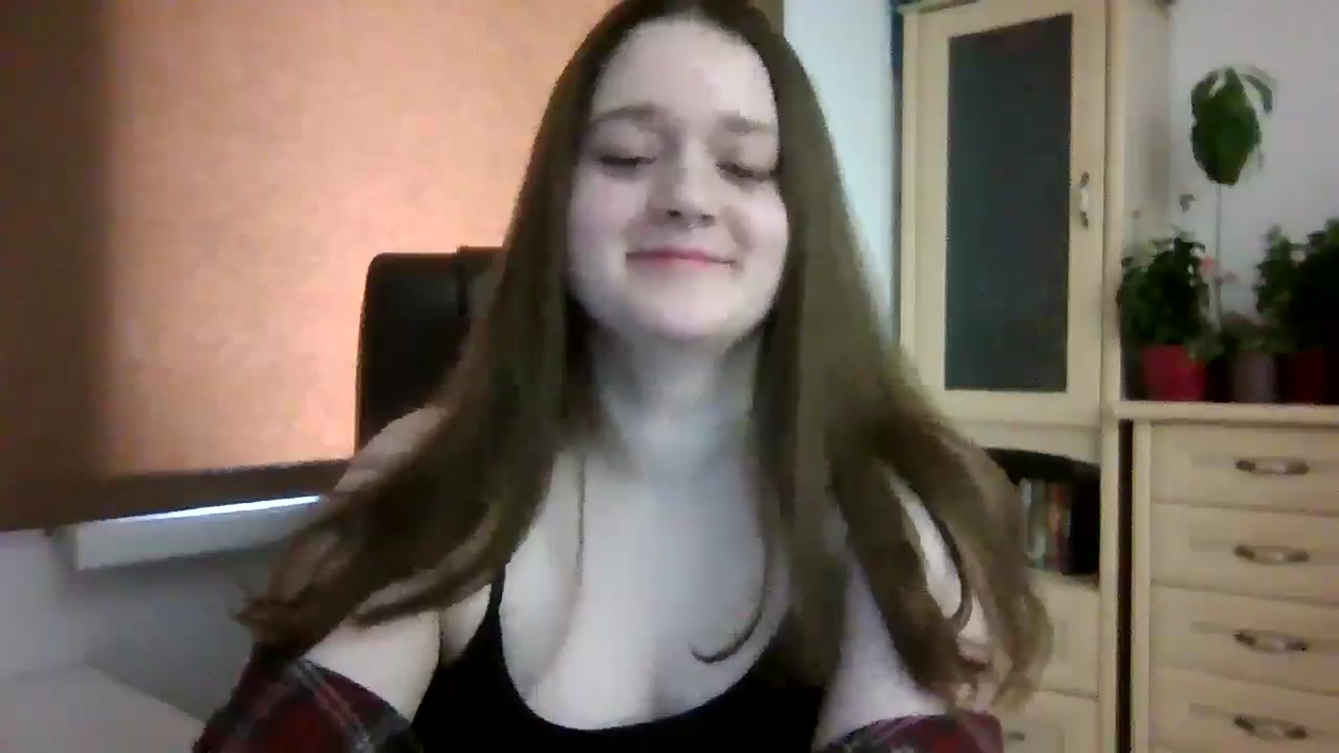 Gallery image thumbnail from KiraDelys's myfreecams stream on, 01/02/2026, 06:51 image 8 of 20