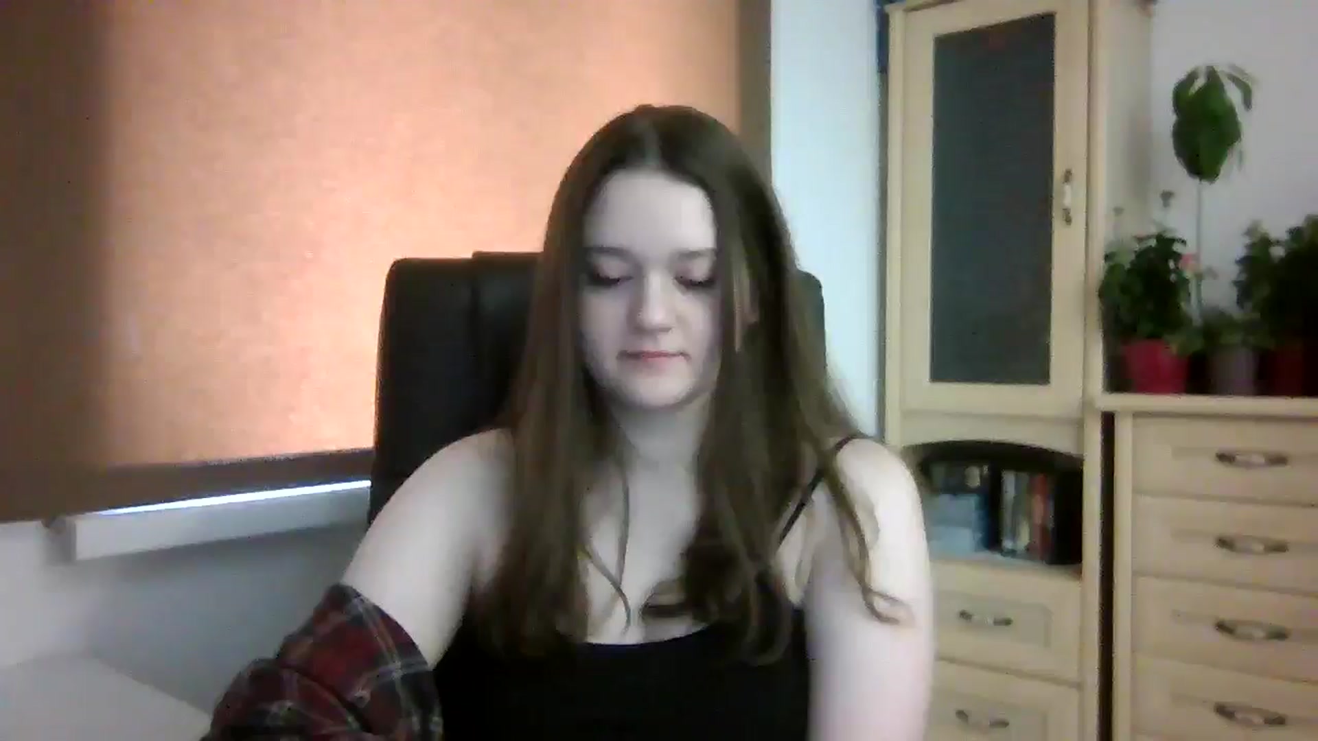 Gallery image thumbnail from KiraDelys's myfreecams stream on, 01/02/2026, 06:51 image 12 of 20