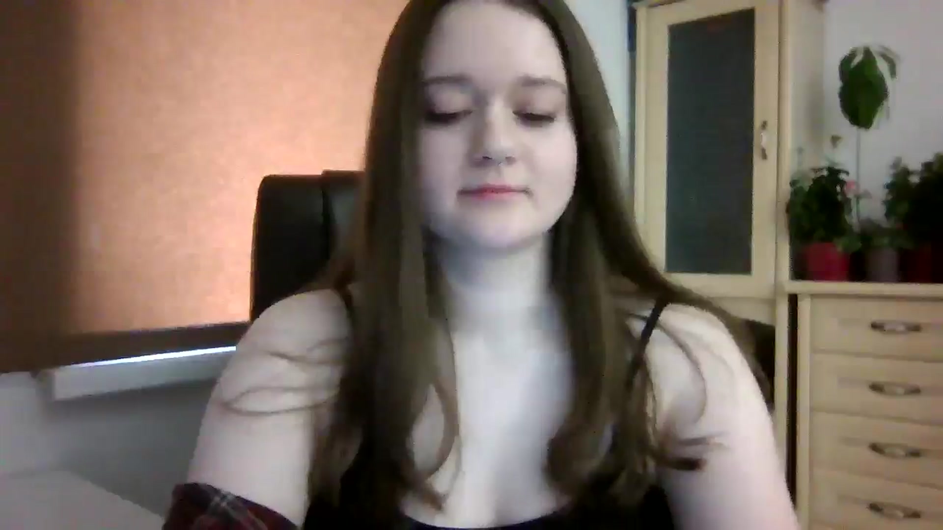 Gallery image thumbnail from KiraDelys's myfreecams stream on, 01/02/2026, 06:51 image 9 of 20