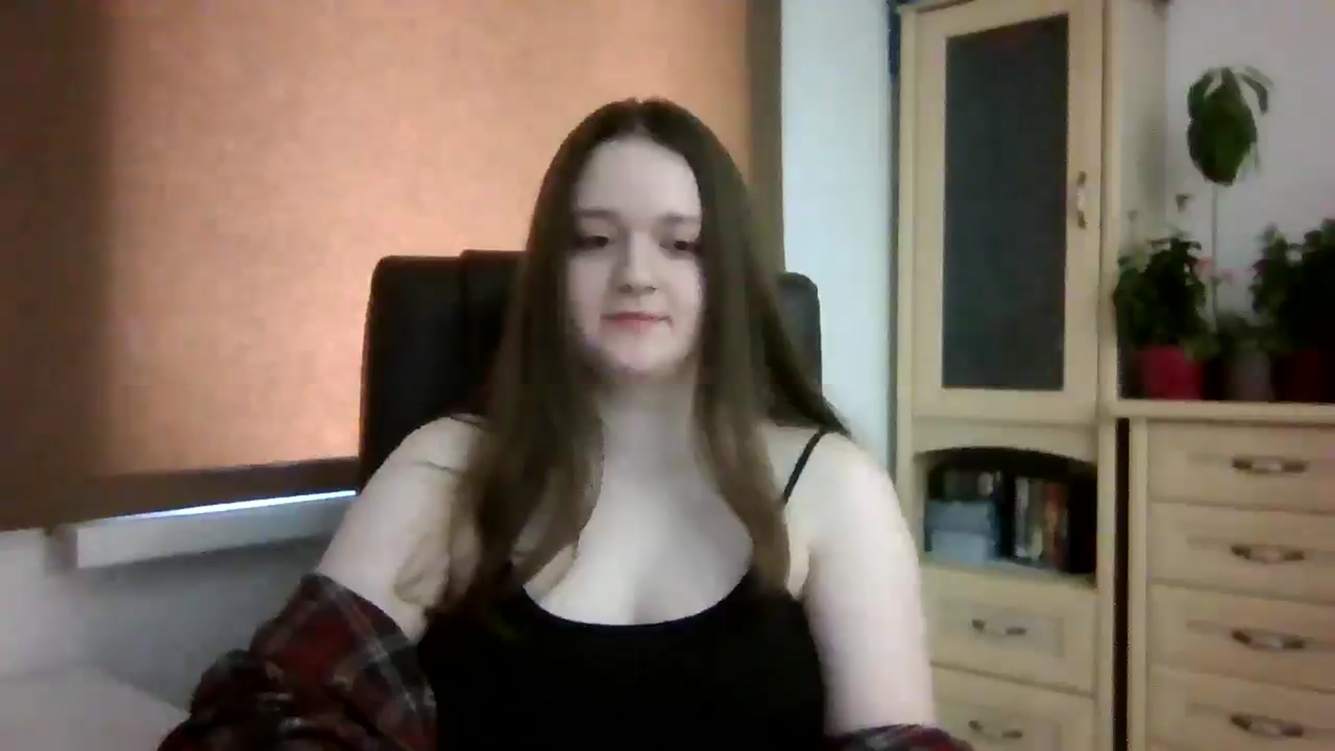 Gallery image thumbnail from KiraDelys's myfreecams stream on, 01/02/2026, 06:51 image 7 of 20