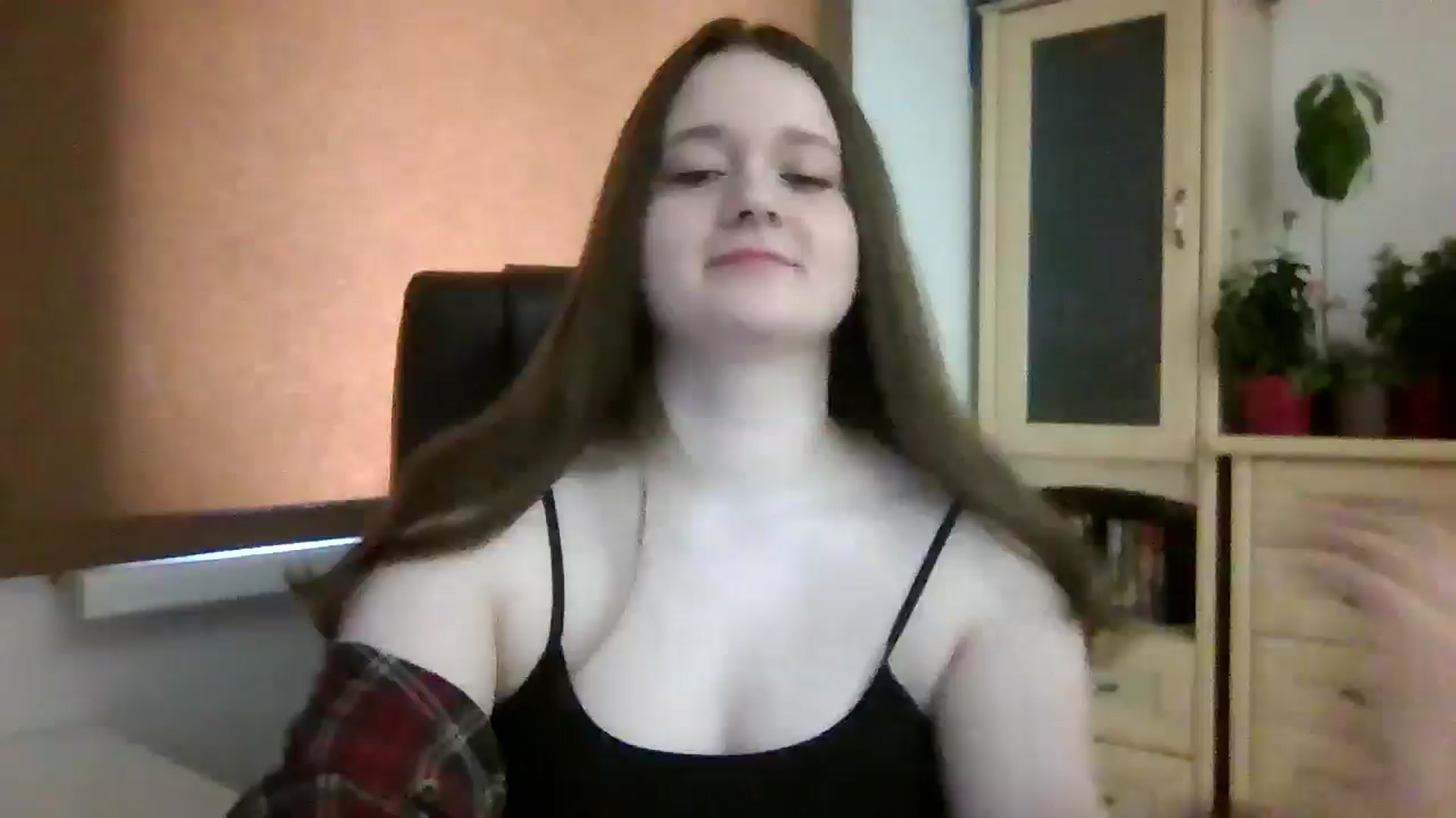 Gallery image thumbnail from KiraDelys's myfreecams stream on, 01/02/2026, 06:51 image 6 of 20
