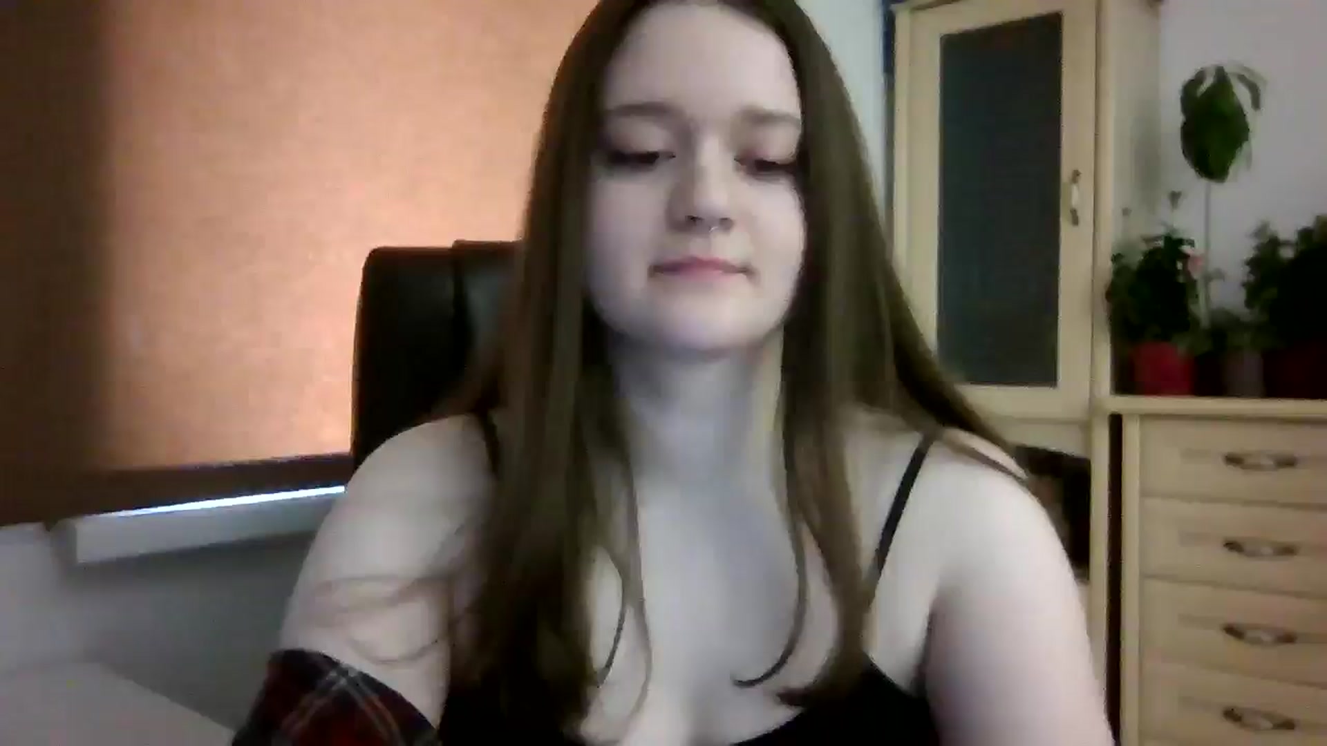 Gallery image thumbnail from KiraDelys's myfreecams stream on, 01/02/2026, 06:51 image 10 of 20
