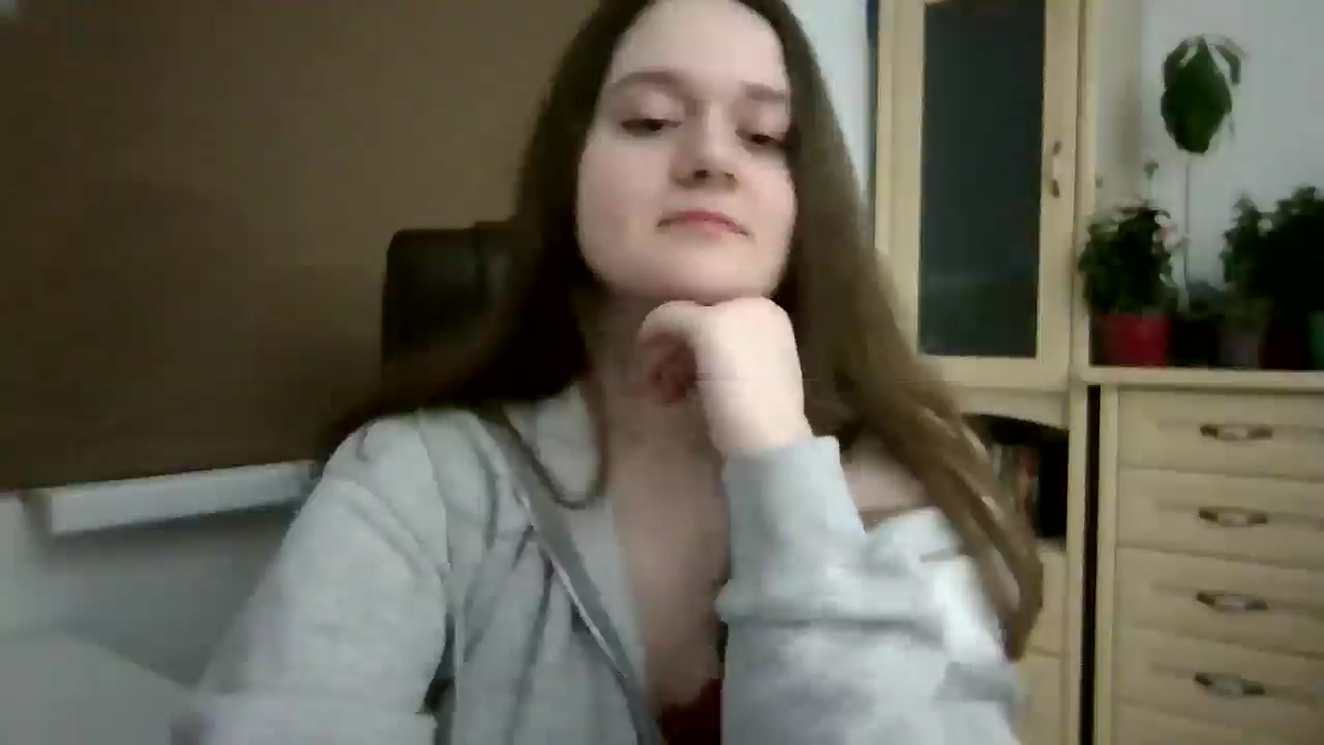 Gallery image thumbnail from KiraDelys's myfreecams stream on, 01/05/2026, 05:01 image 13 of 20