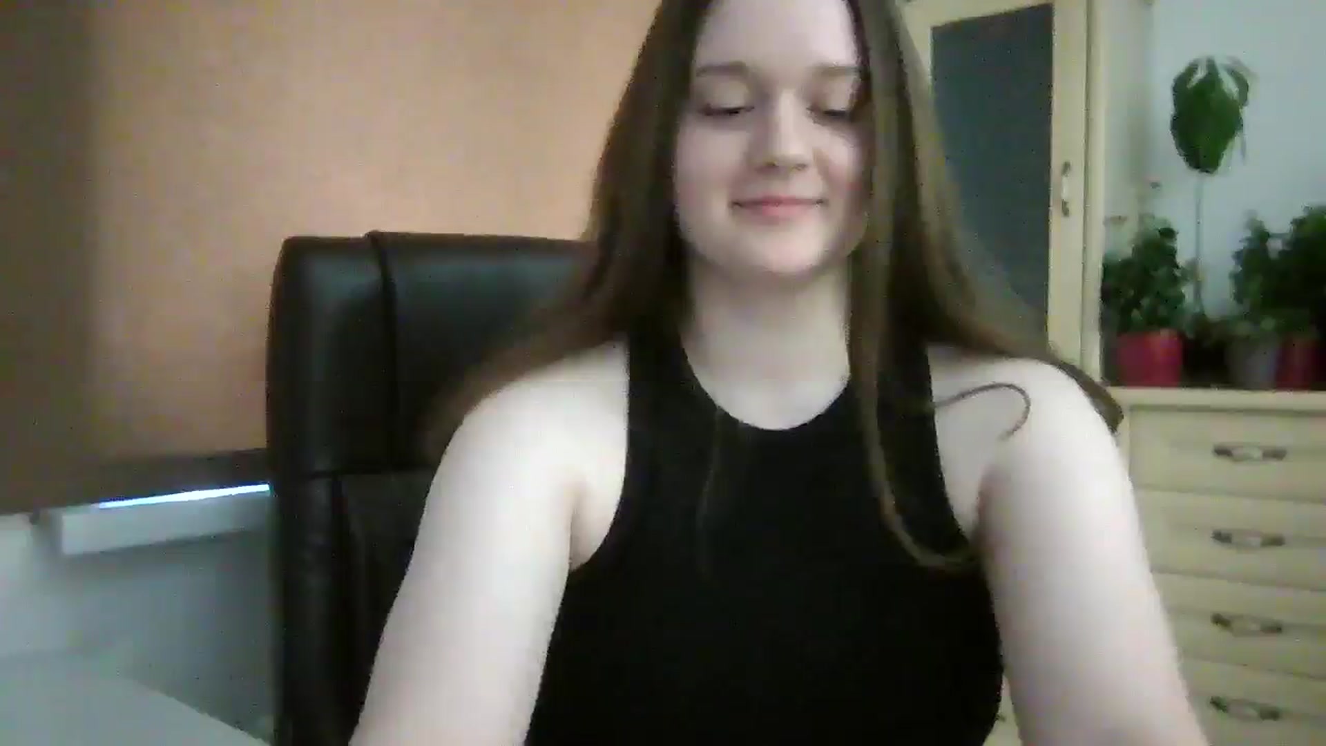 Gallery image thumbnail from KiraDelys's myfreecams stream on, 01/06/2026, 06:56 image 6 of 20