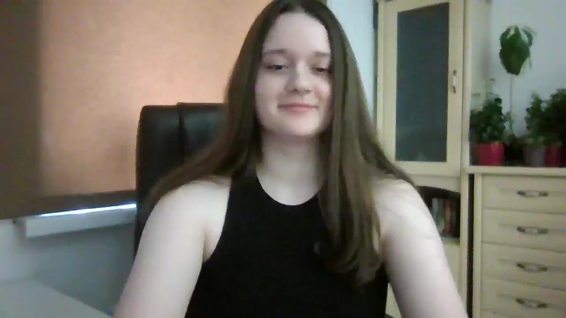 Gallery image thumbnail from KiraDelys's myfreecams stream on, 01/06/2026, 06:56 image 12 of 20