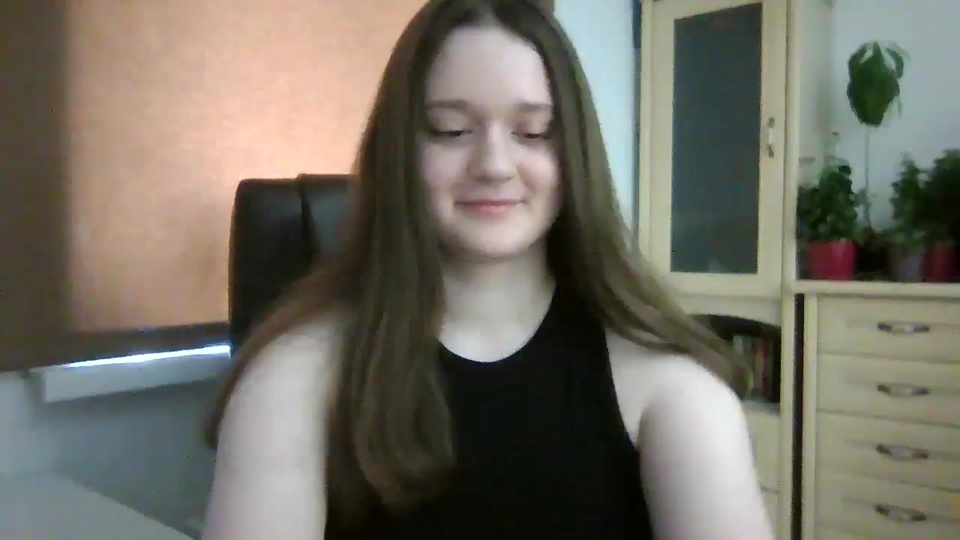 Gallery image thumbnail from KiraDelys's myfreecams stream on, 01/06/2026, 06:56 image 17 of 20