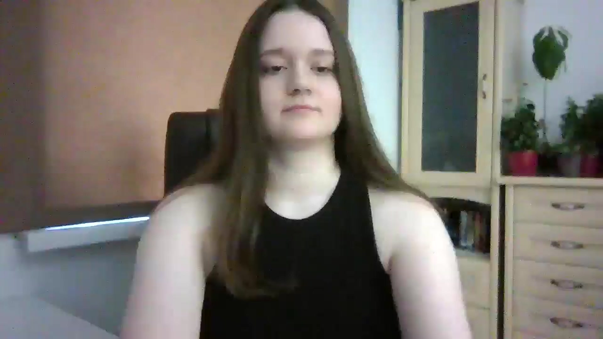 Gallery image thumbnail from KiraDelys's myfreecams stream on, 01/06/2026, 06:56 image 1 of 20