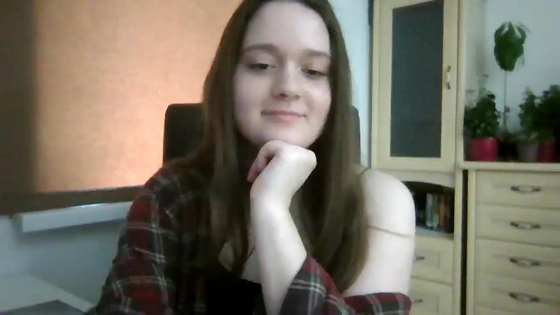 Gallery image thumbnail from KiraDelys's myfreecams stream on, 01/07/2026, 07:32 image 14 of 20