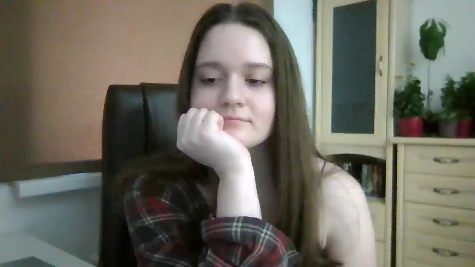 Gallery image thumbnail from KiraDelys's myfreecams stream on, 01/07/2026, 07:32 image 3 of 20