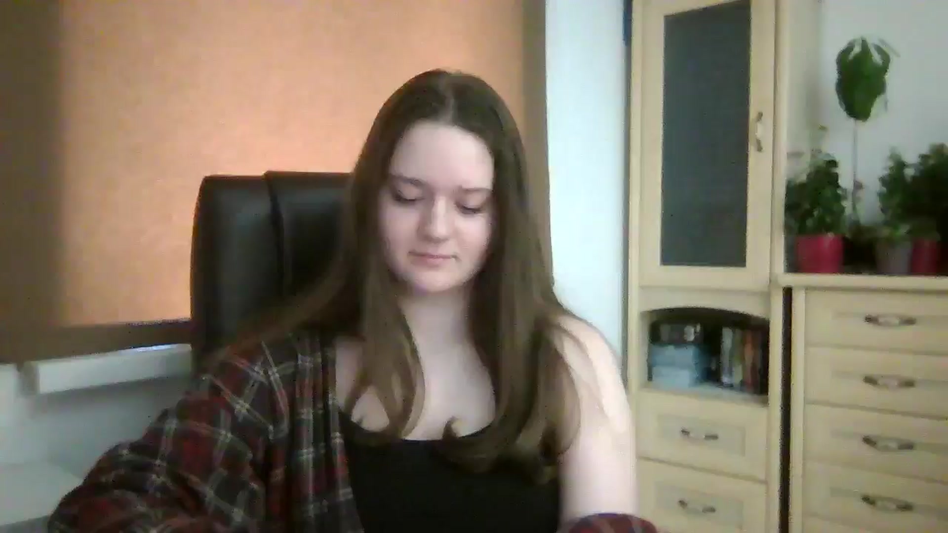Gallery image thumbnail from KiraDelys's myfreecams stream on, 01/07/2026, 07:32 image 9 of 20