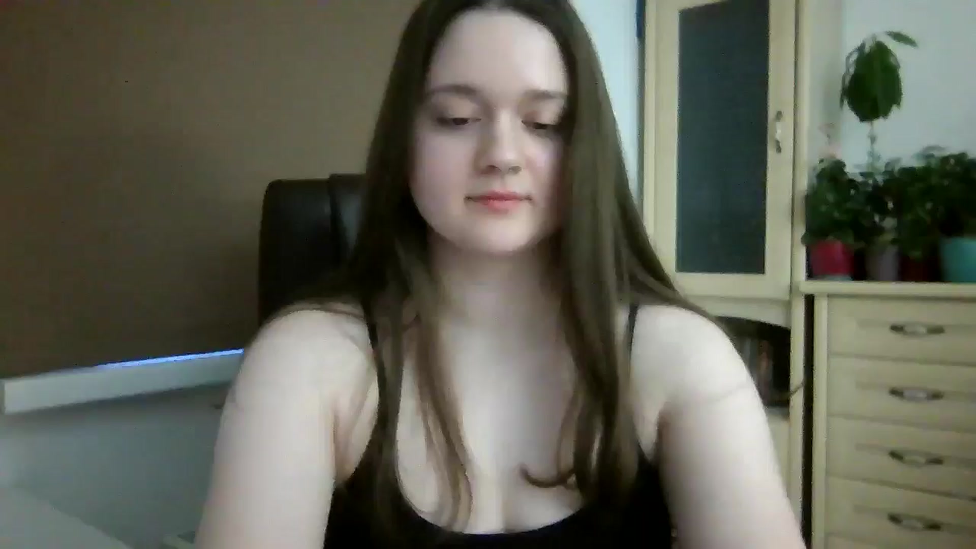 Gallery image thumbnail from KiraDelys's myfreecams stream on, 01/13/2026, 05:33 image 16 of 20