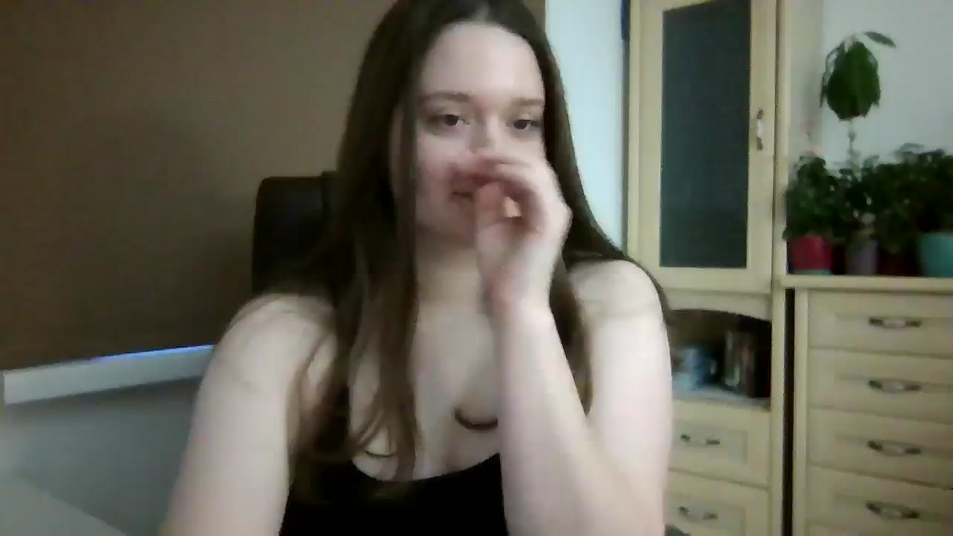 Gallery image thumbnail from KiraDelys's myfreecams stream on, 01/13/2026, 05:33 image 15 of 20