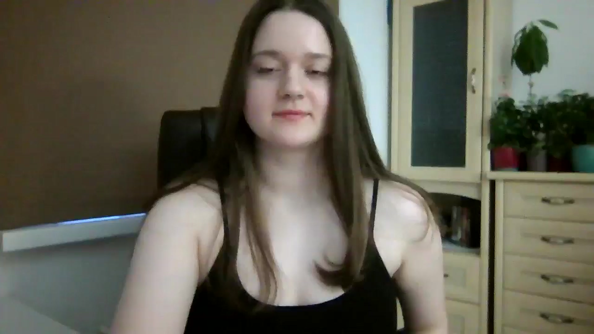 Gallery image thumbnail from KiraDelys's myfreecams stream on, 01/13/2026, 05:33 image 17 of 20